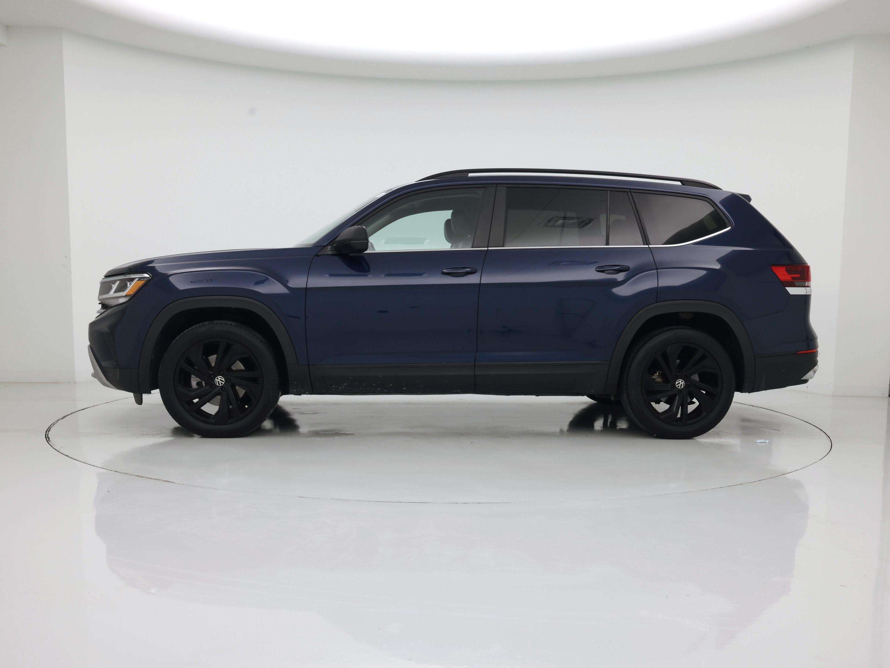 Thumbnail: 2022 Volkswagen Atlas - 3