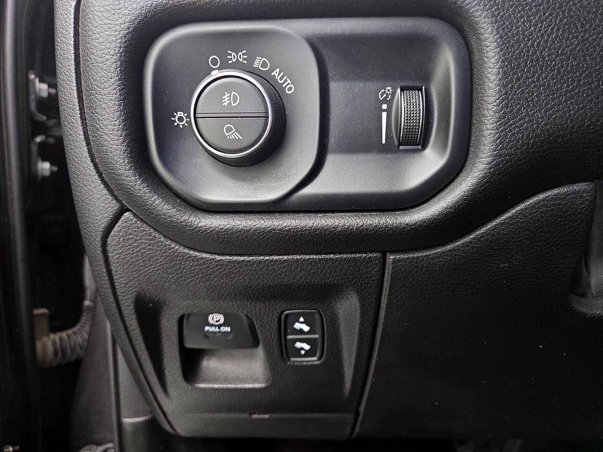 Thumbnail: 2023 RAM 1500 - 13