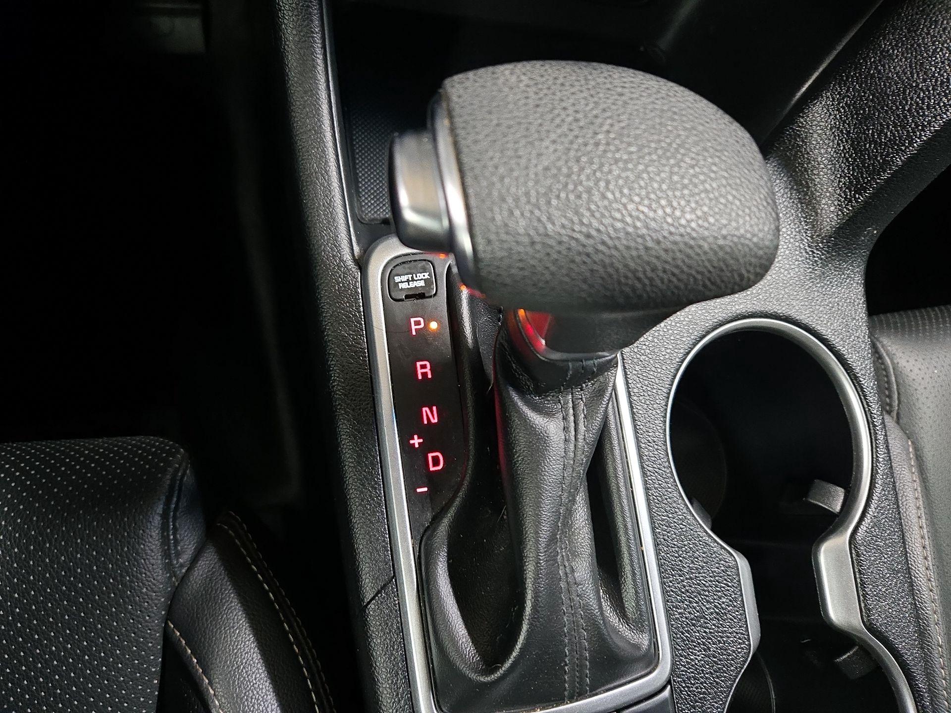 Thumbnail: 2021 Kia Sportage - 17