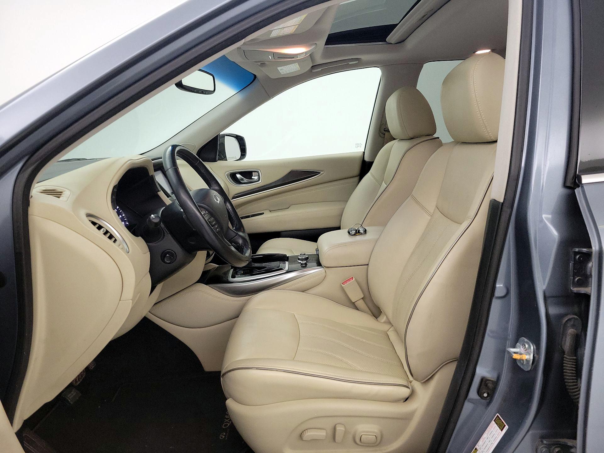 Thumbnail: 2016 INFINITI QX60 - 11