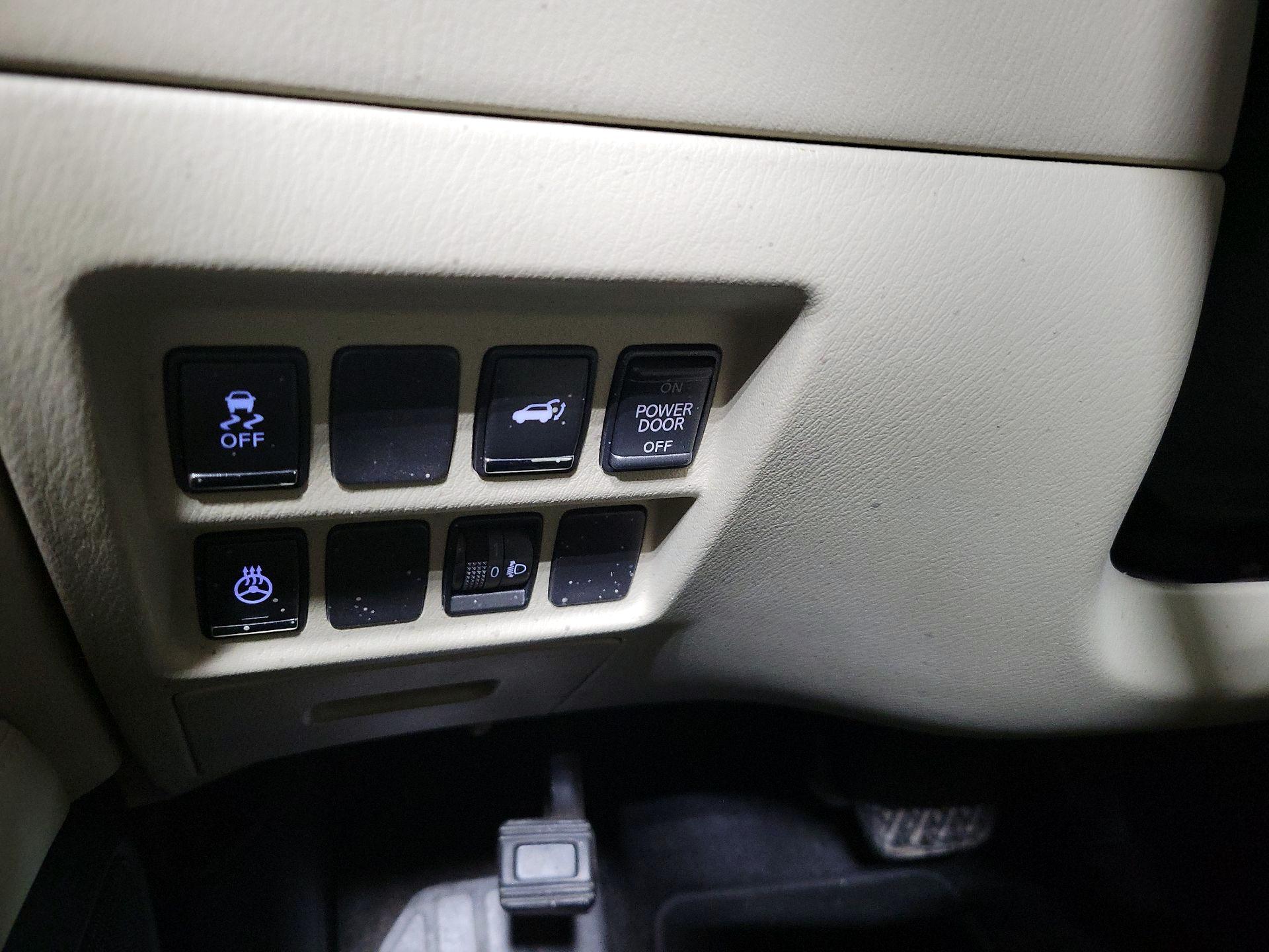 Thumbnail: 2016 INFINITI QX60 - 13