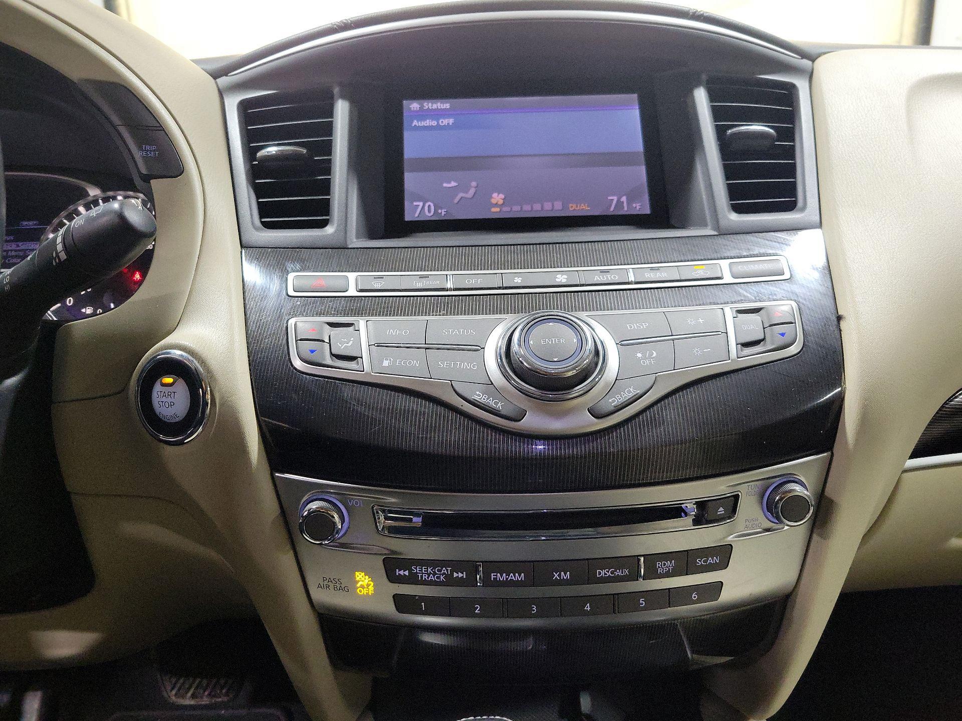 Thumbnail: 2016 INFINITI QX60 - 16