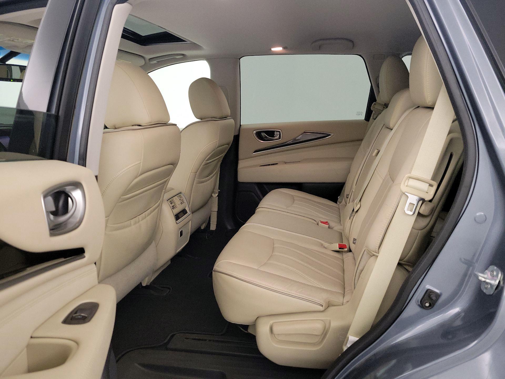 Thumbnail: 2016 INFINITI QX60 - 19