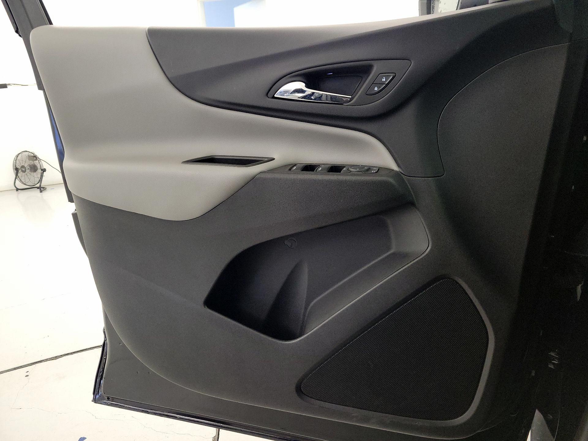 Thumbnail: 2024 Chevrolet Equinox - 12