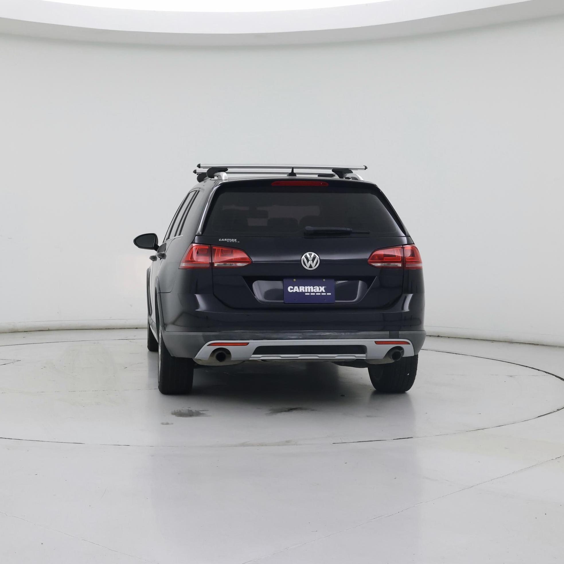 Thumbnail: 2017 Volkswagen Golf - 6