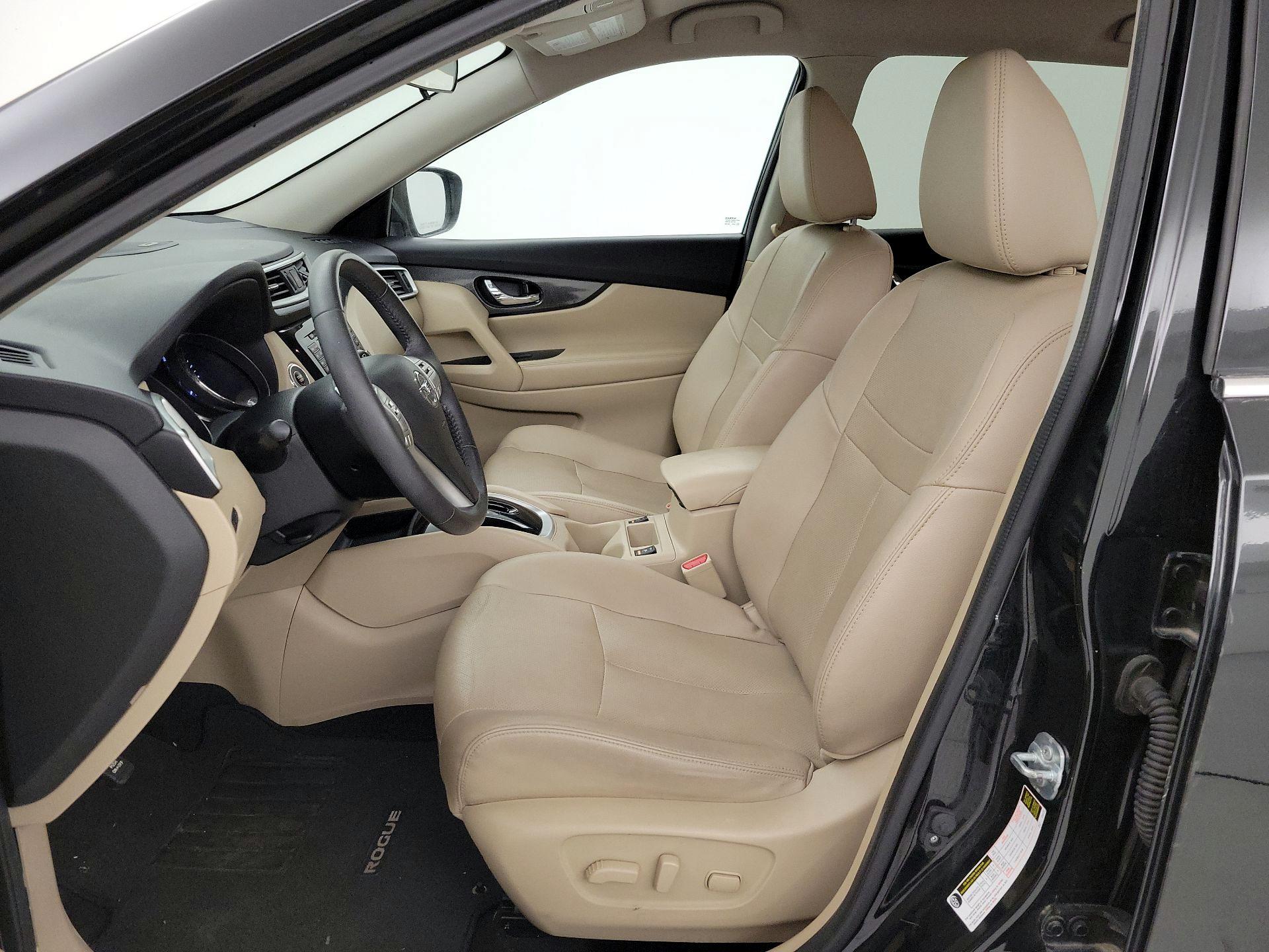 Thumbnail: 2016 Nissan Rogue - 11