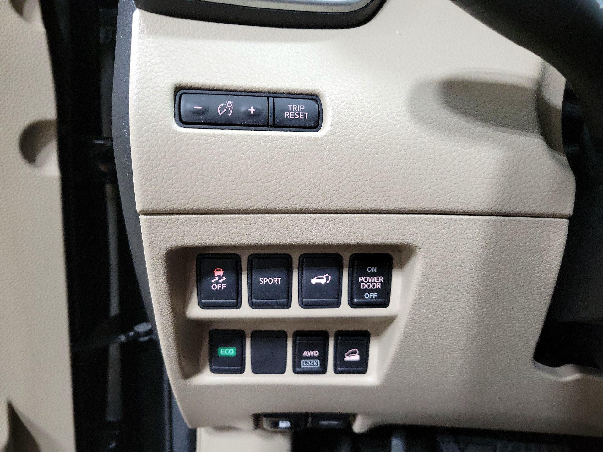 Thumbnail: 2016 Nissan Rogue - 13