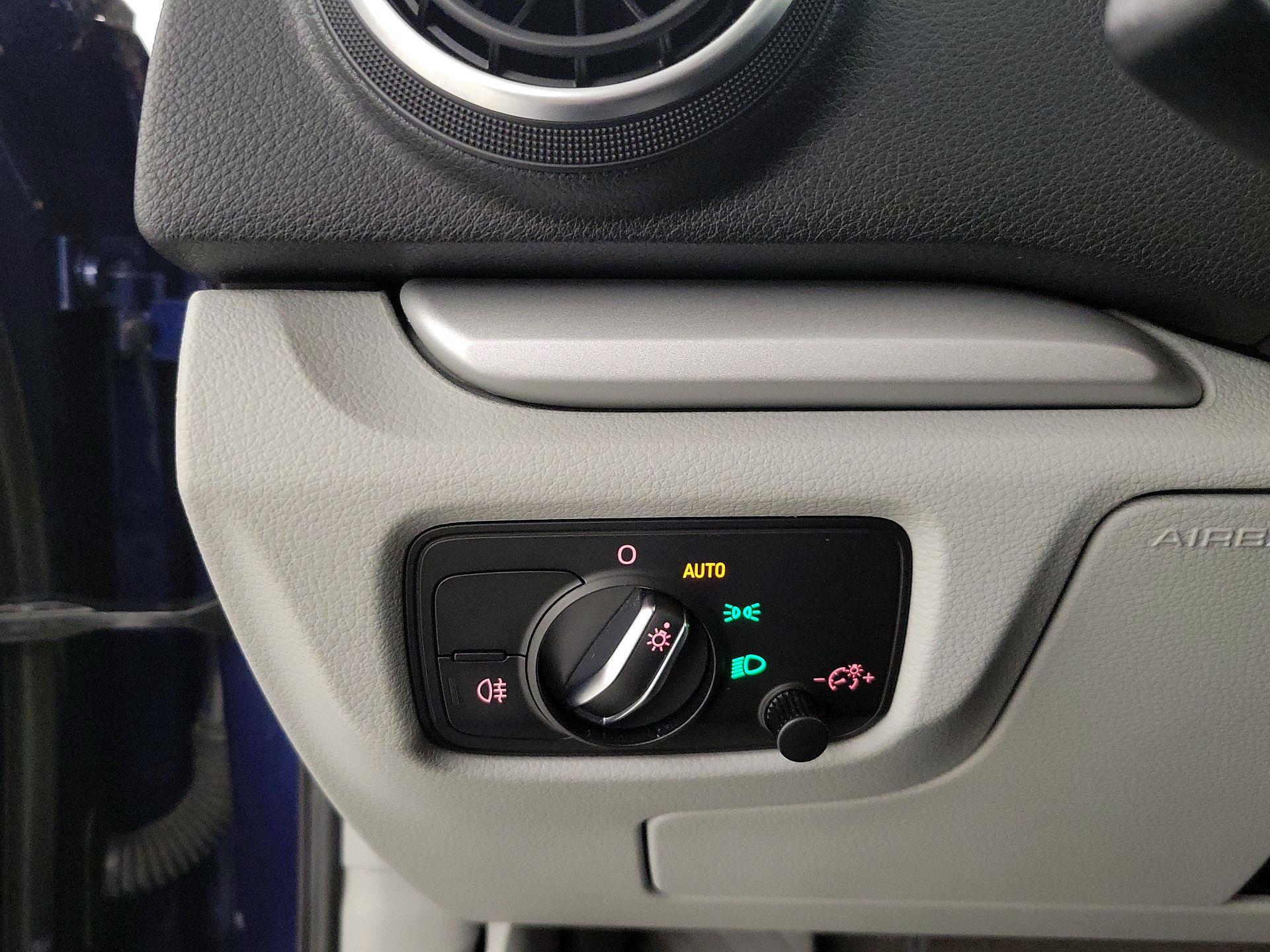 Thumbnail: 2015 Audi A3 - 13