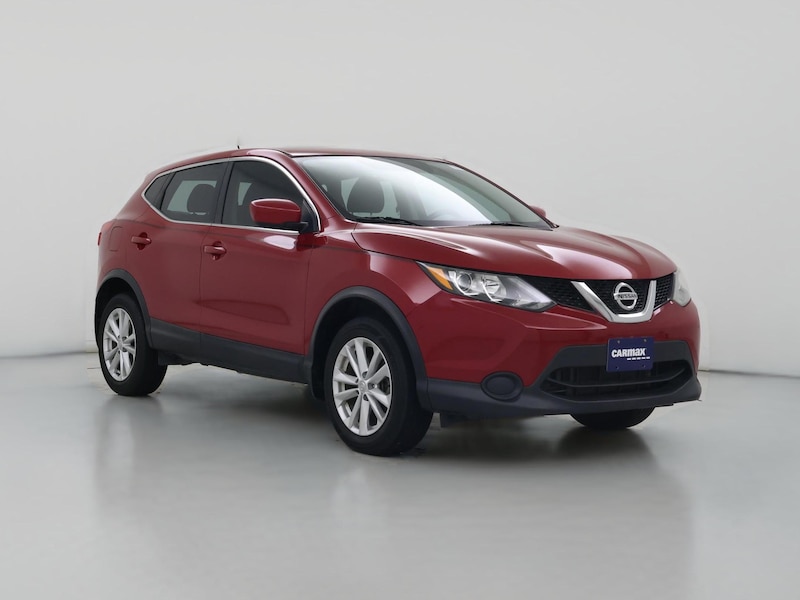2017 Nissan Rogue Sport S -
                  Garland, TX