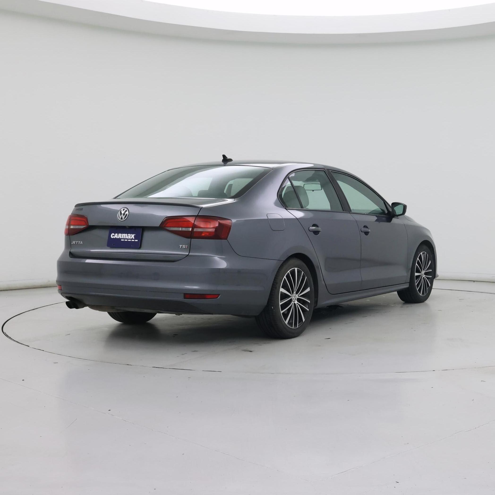 Thumbnail: 2016 Volkswagen Jetta - 8