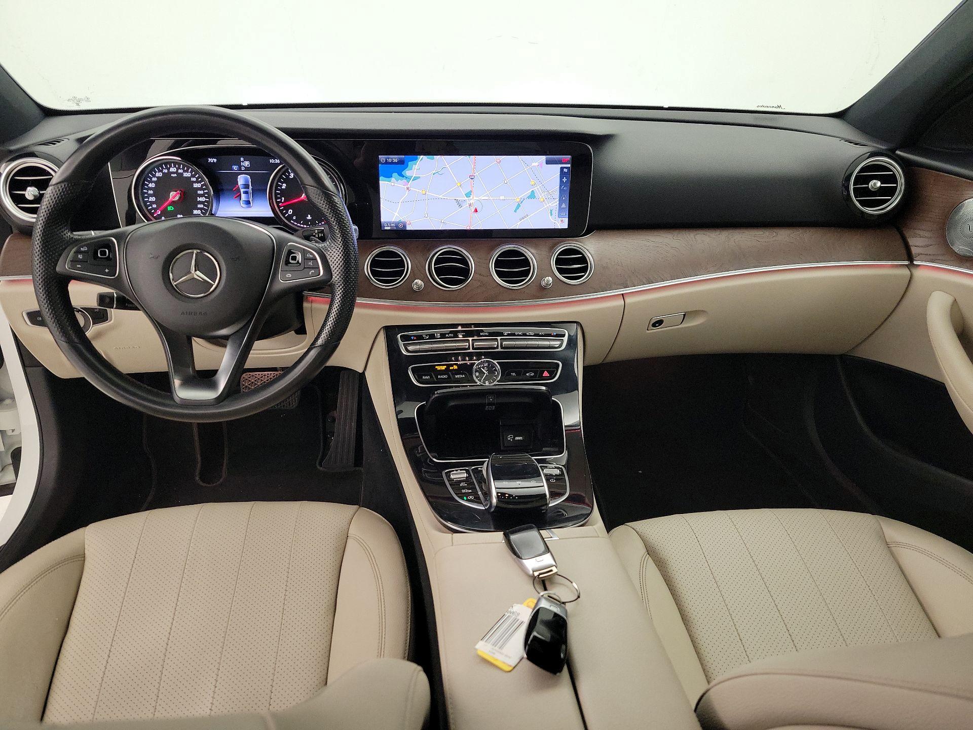 Thumbnail: 2017 Mercedes-Benz E-Class - 9