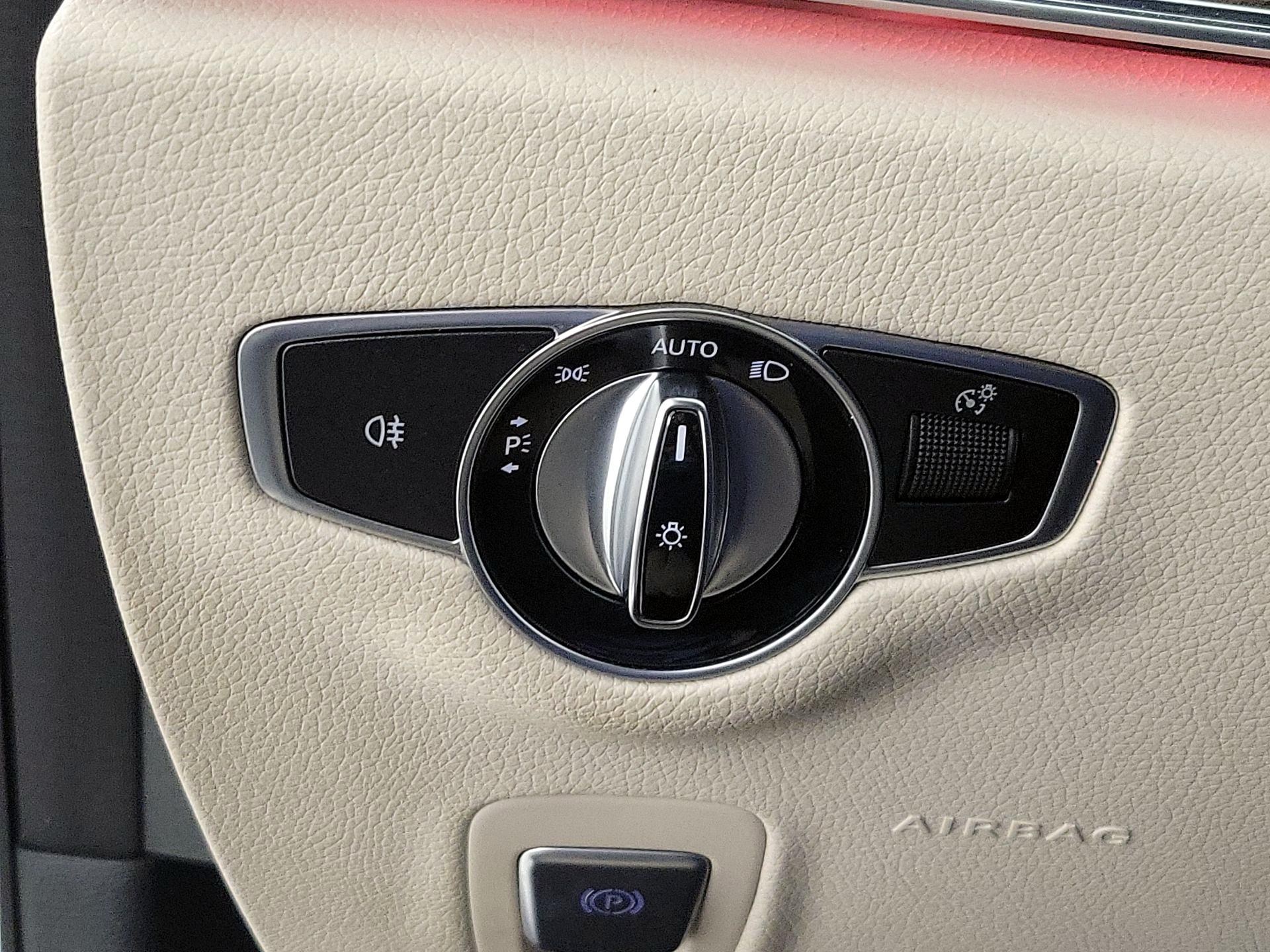 Thumbnail: 2017 Mercedes-Benz E-Class - 13