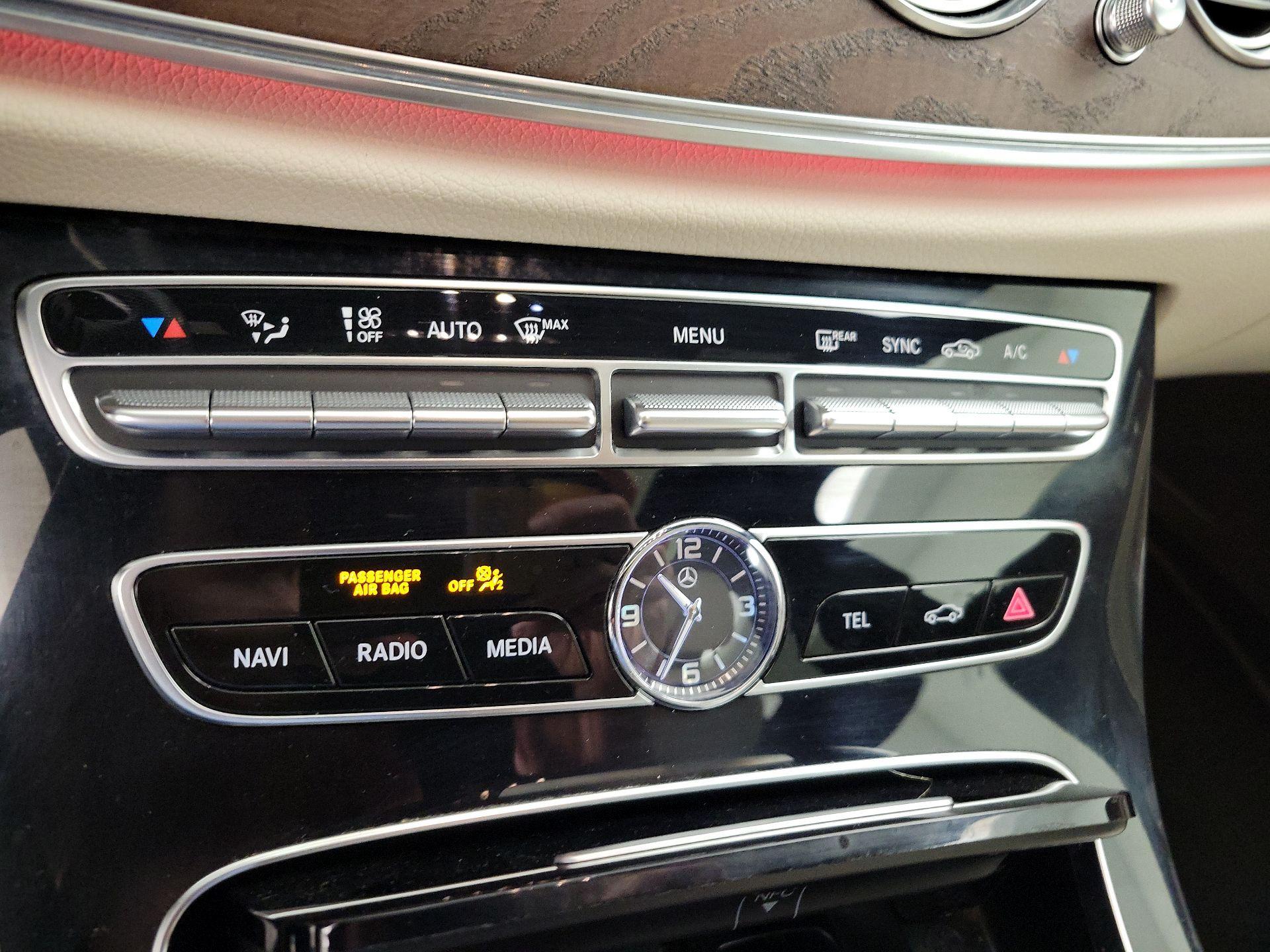 Thumbnail: 2017 Mercedes-Benz E-Class - 17