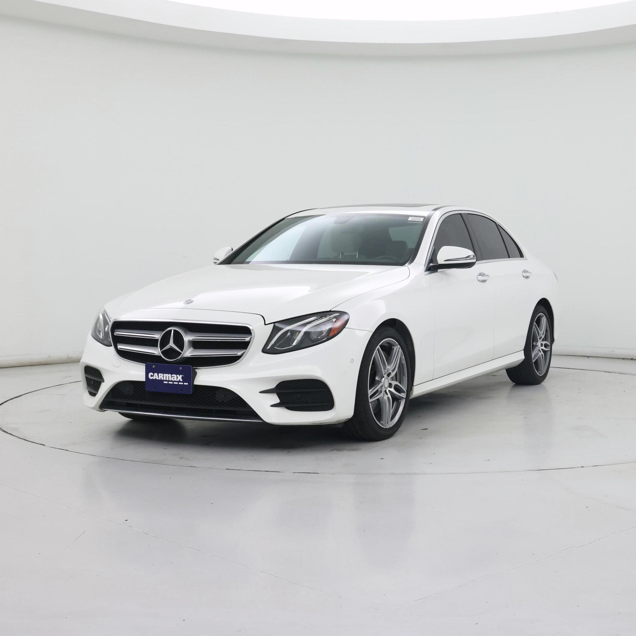 Thumbnail: 2017 Mercedes-Benz E-Class - 4