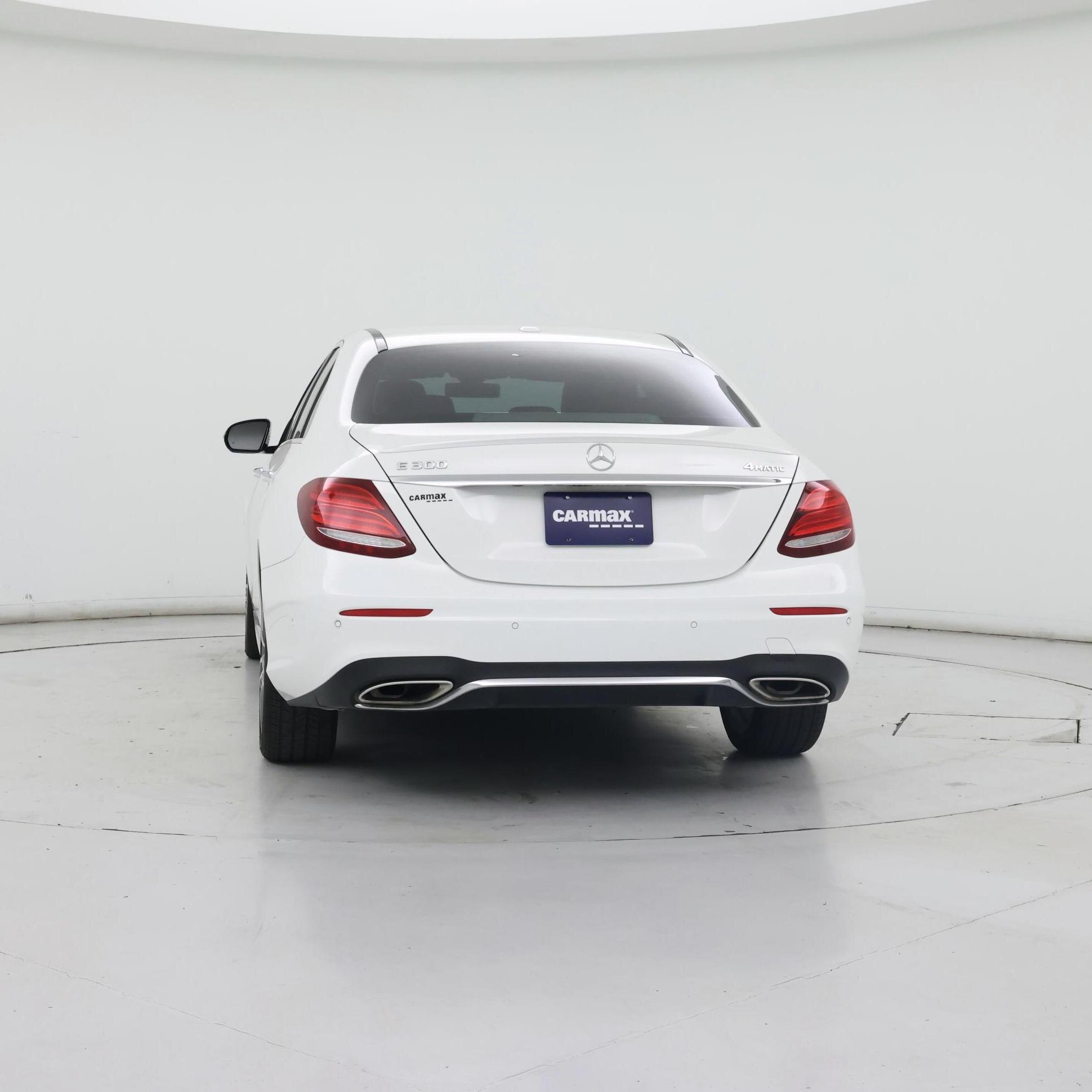 Thumbnail: 2017 Mercedes-Benz E-Class - 6