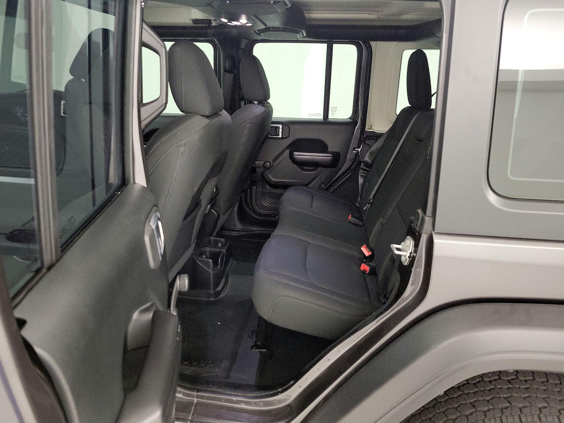 Thumbnail: 2021 Jeep Wrangler - 19