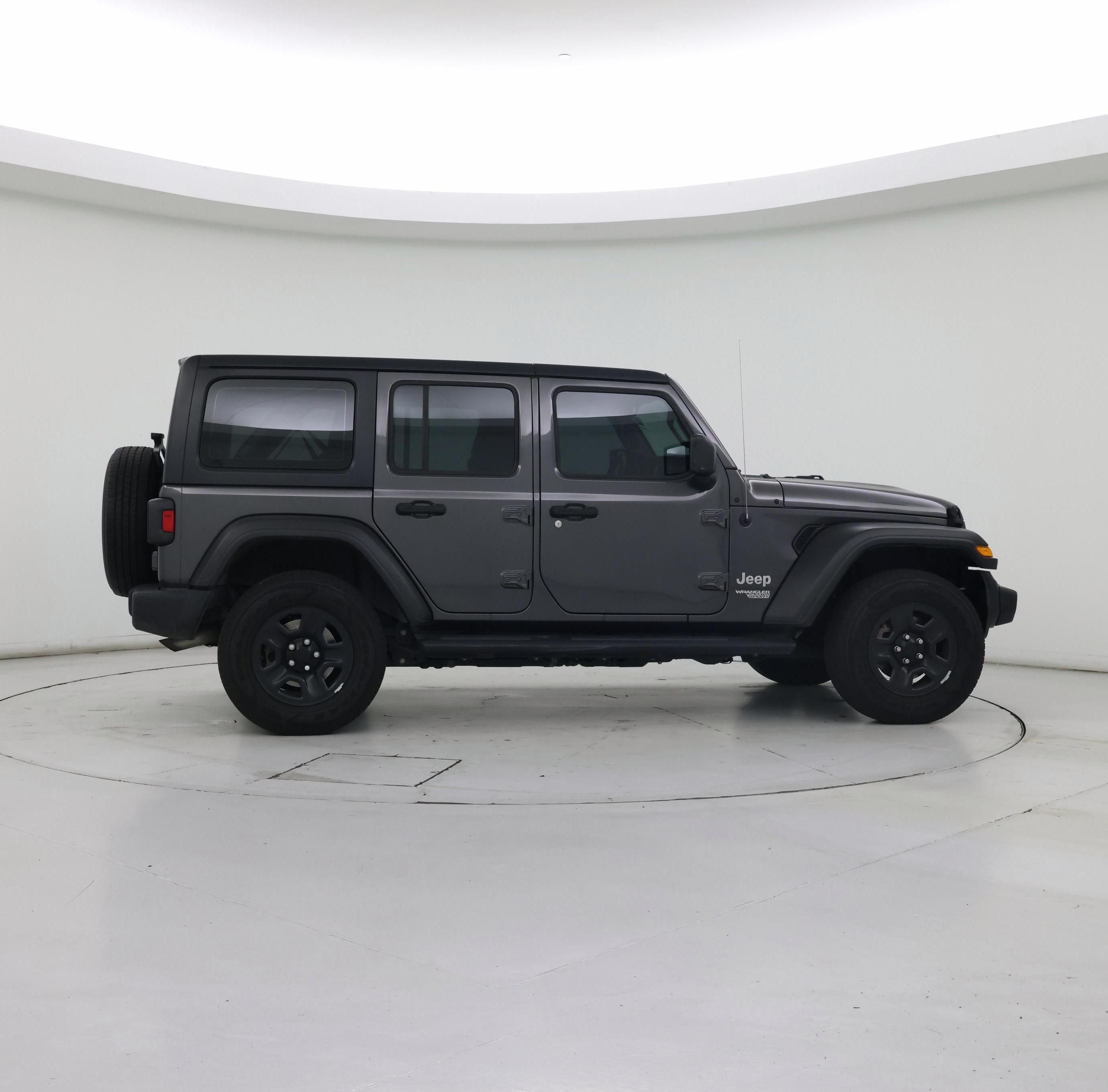 Thumbnail: 2021 Jeep Wrangler - 7