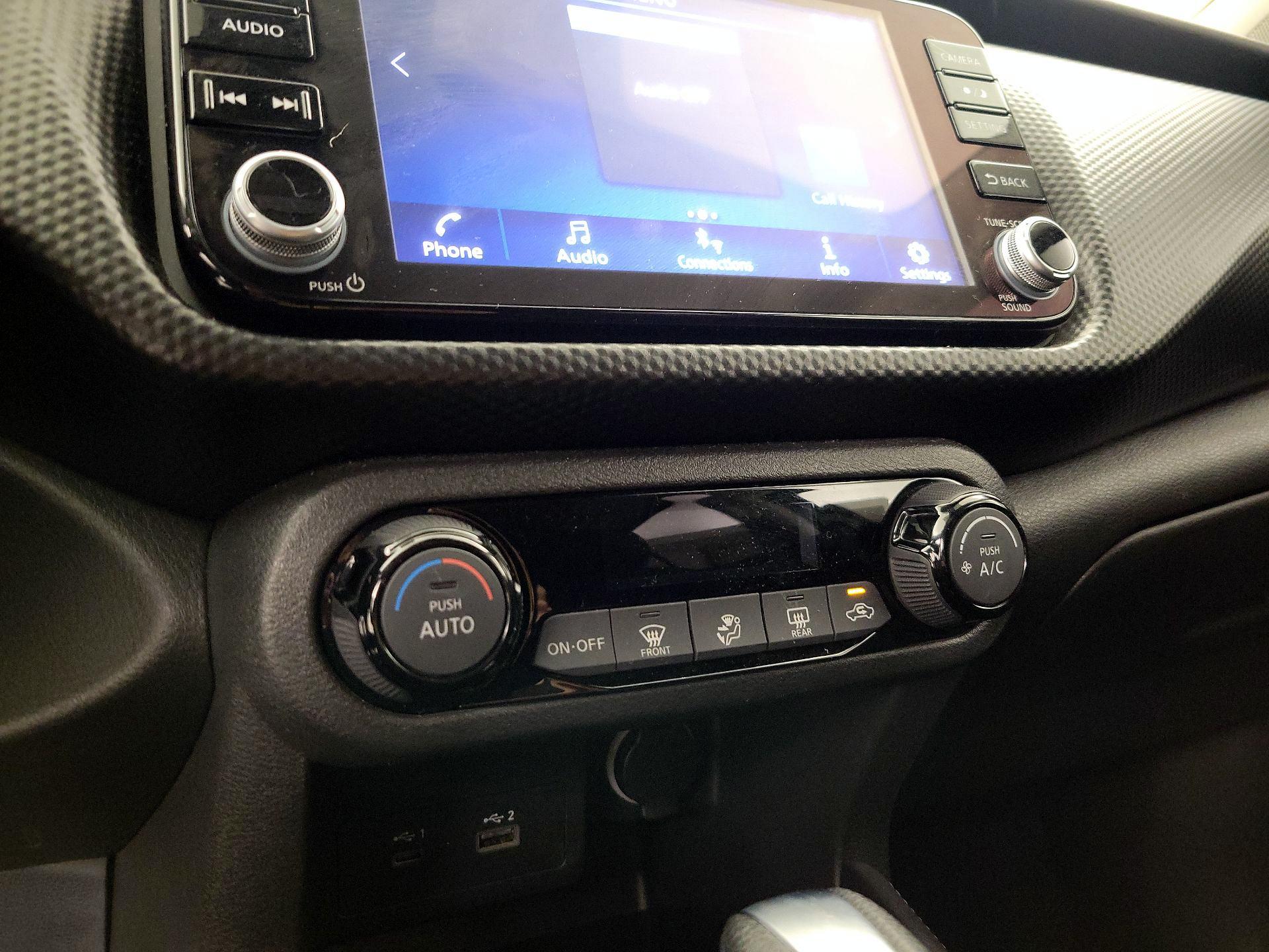 Thumbnail: 2022 Nissan Kicks - 16