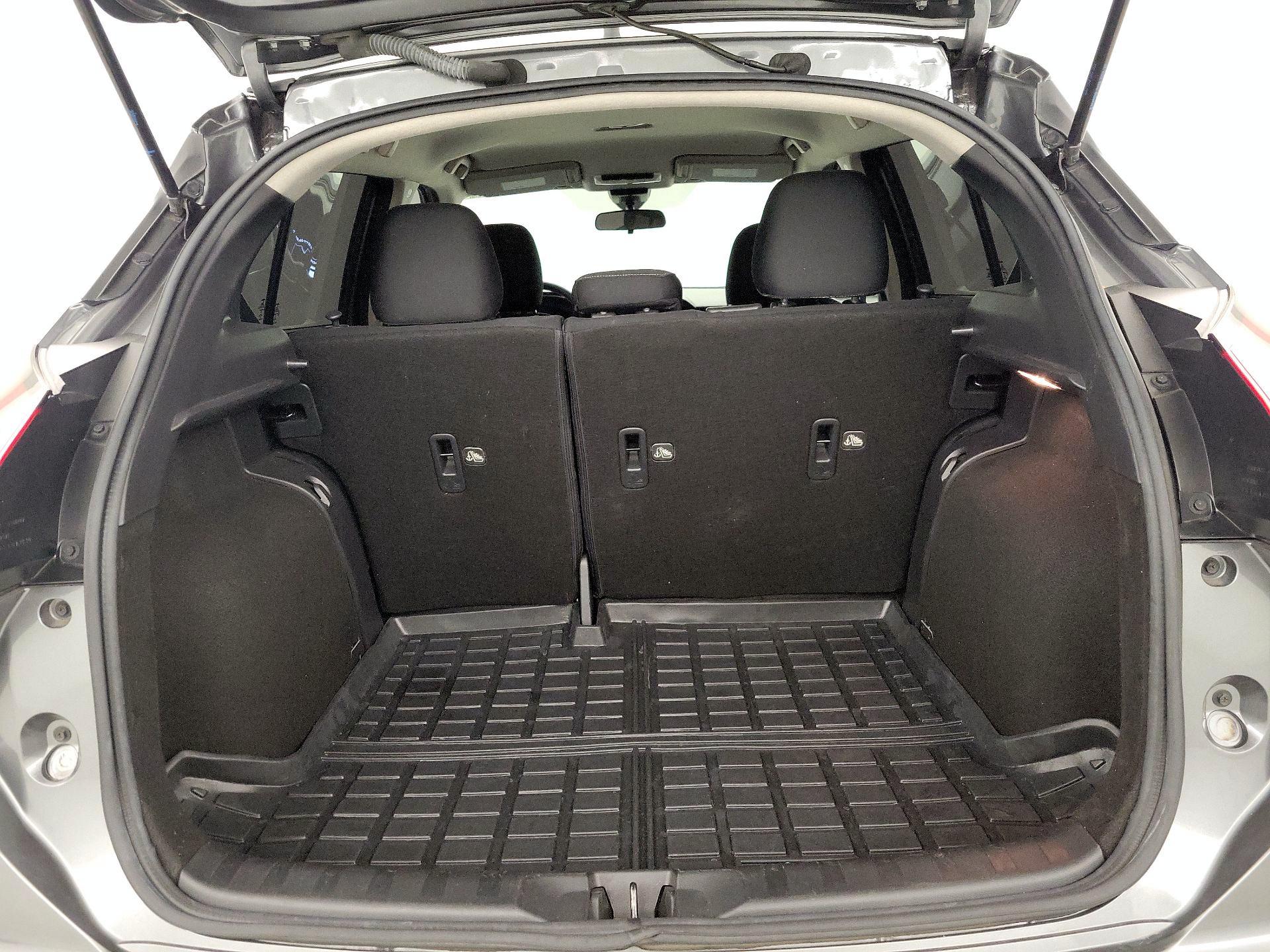 Thumbnail: 2022 Nissan Kicks - 19