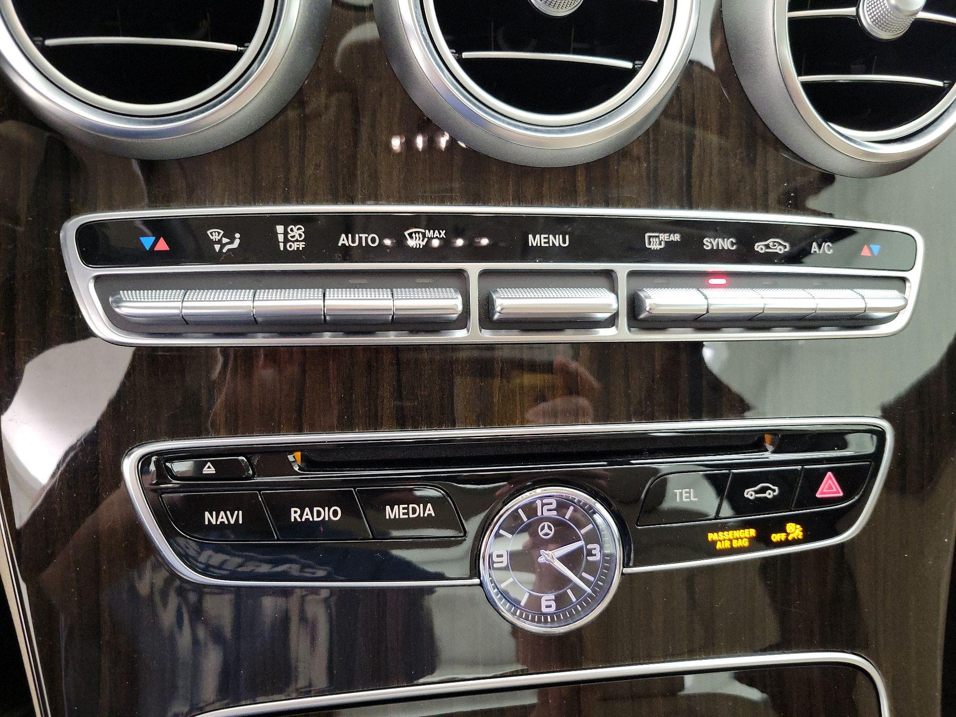 Thumbnail: 2017 Mercedes-Benz C-Class - 16