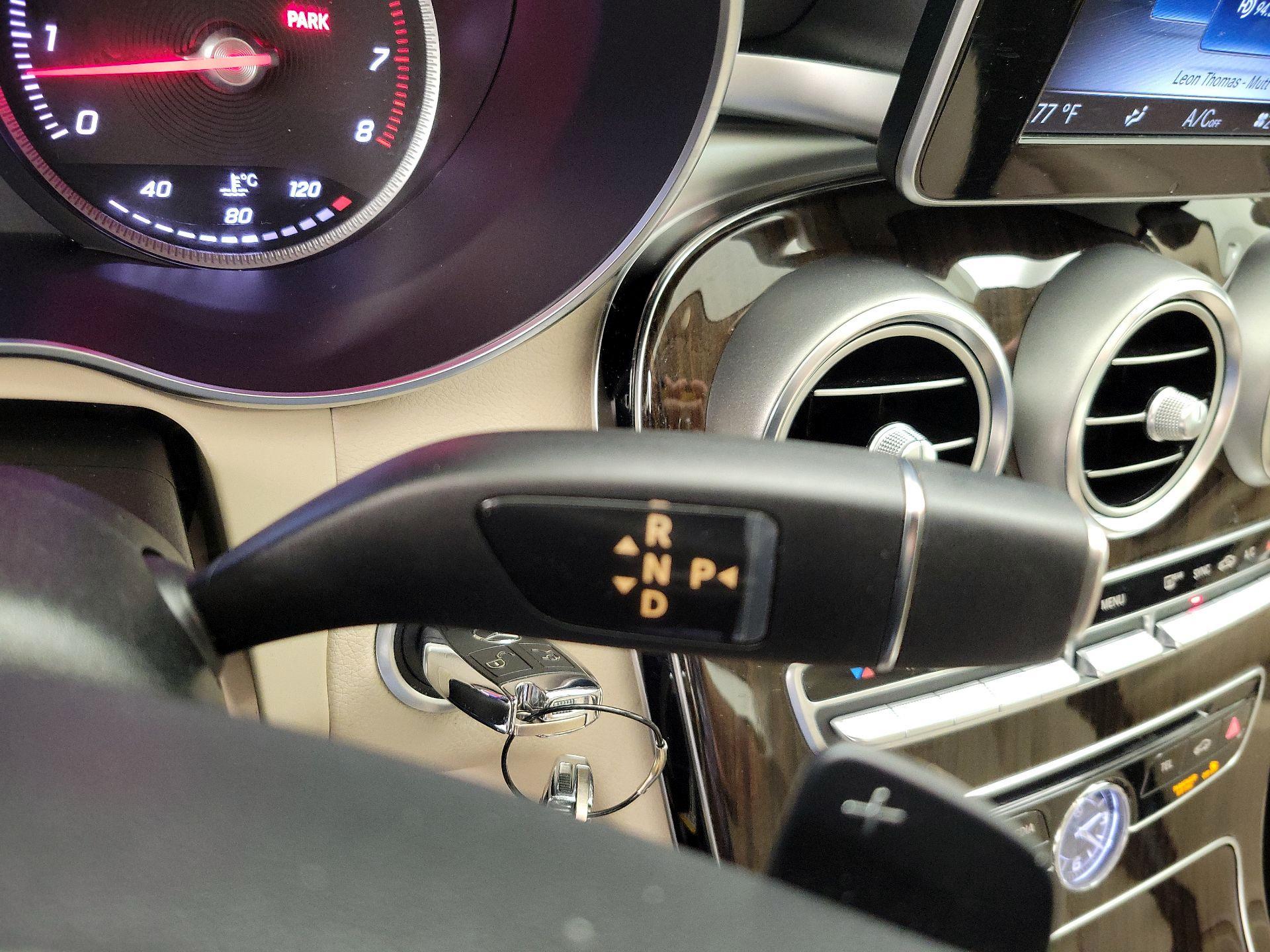 Thumbnail: 2017 Mercedes-Benz C-Class - 17