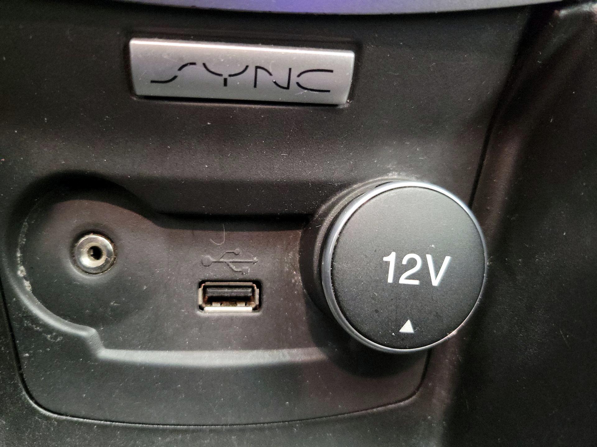 Thumbnail: 2018 Ford Fiesta - 18