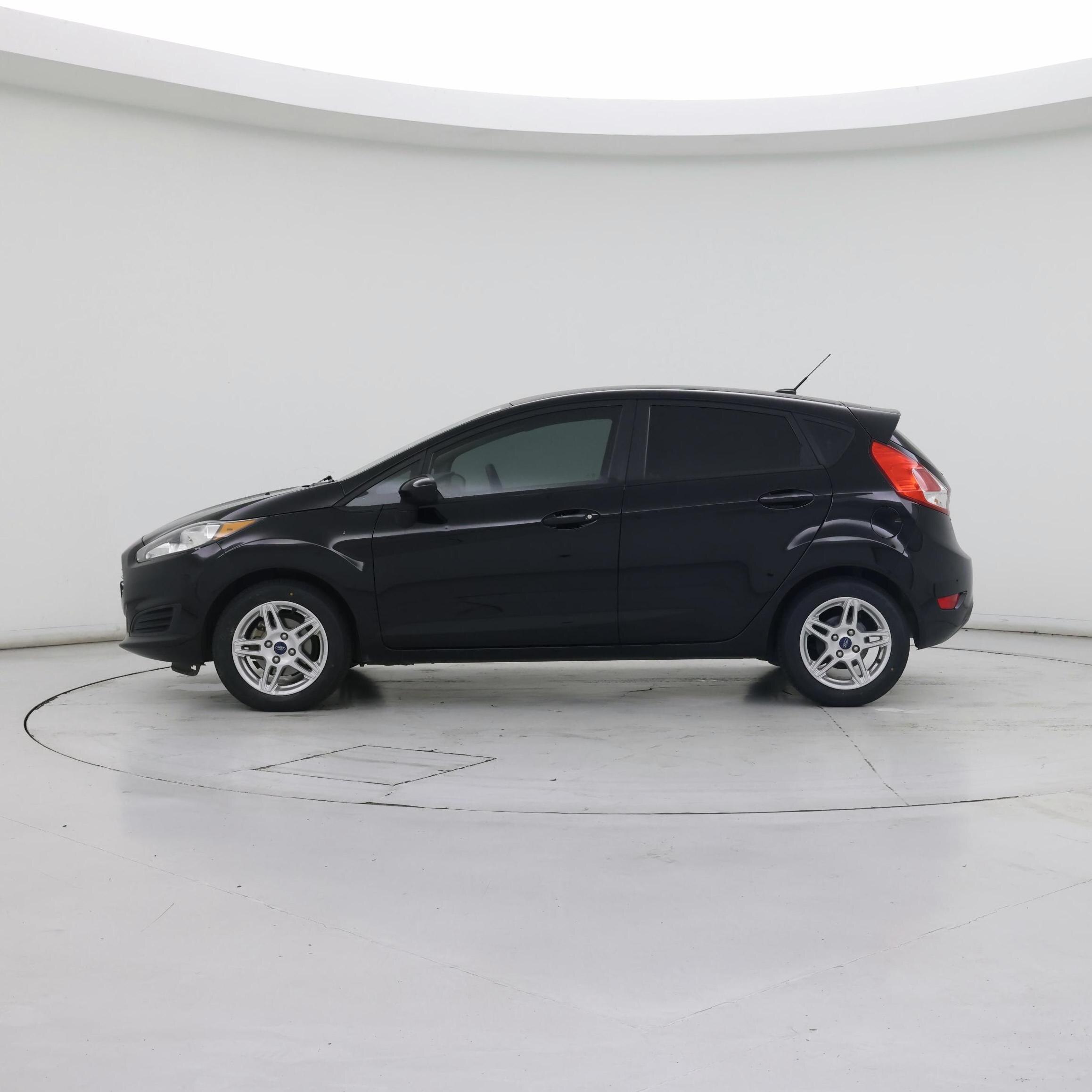 Thumbnail: 2018 Ford Fiesta - 3