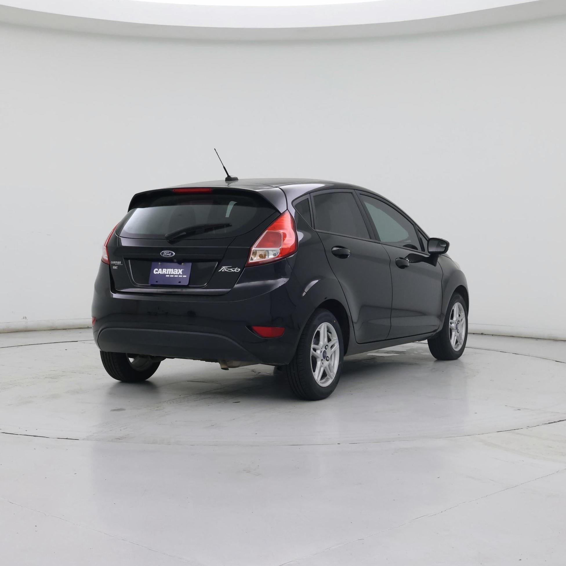 Thumbnail: 2018 Ford Fiesta - 8