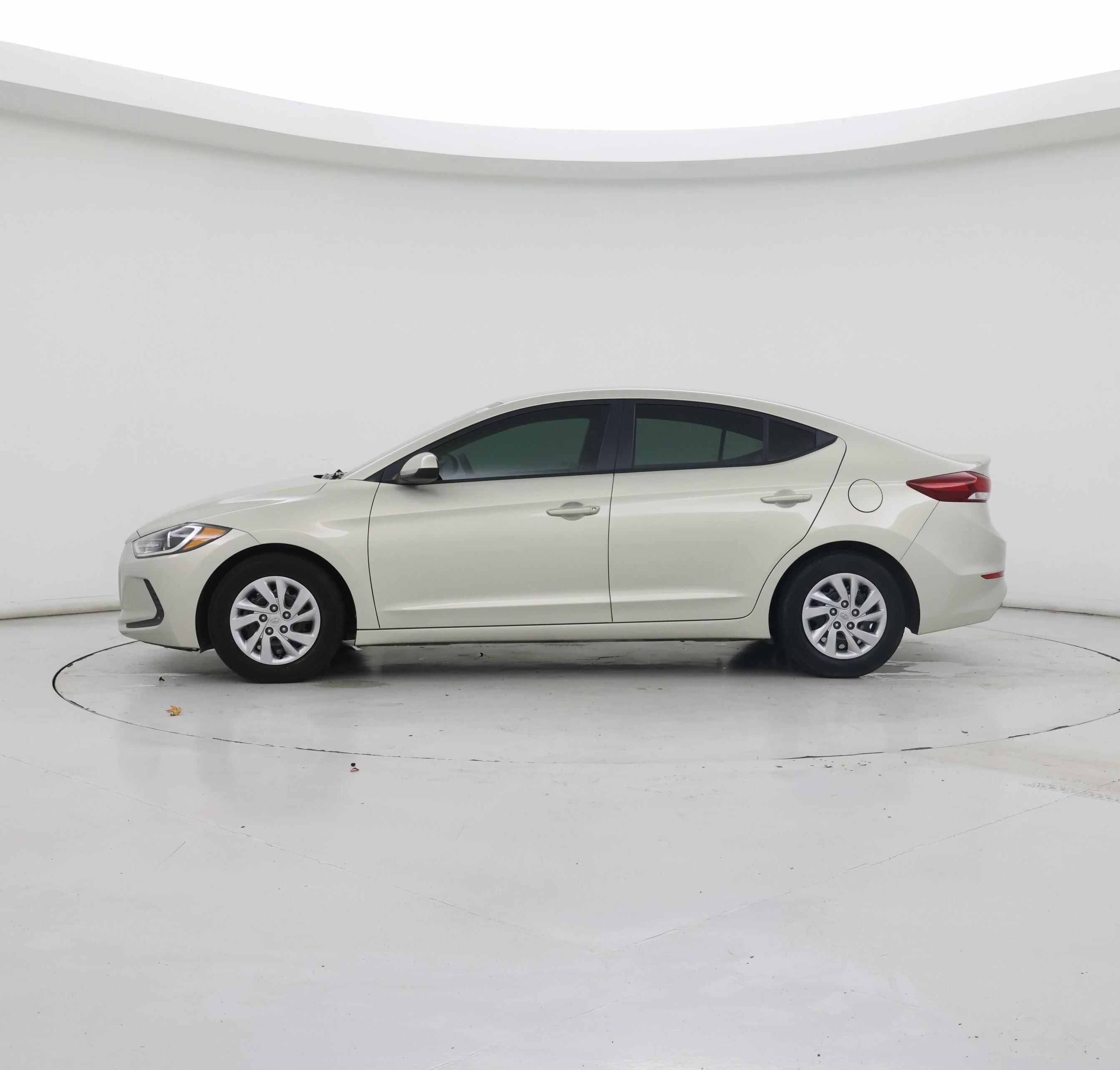 Thumbnail: 2018 Hyundai Elantra - 3