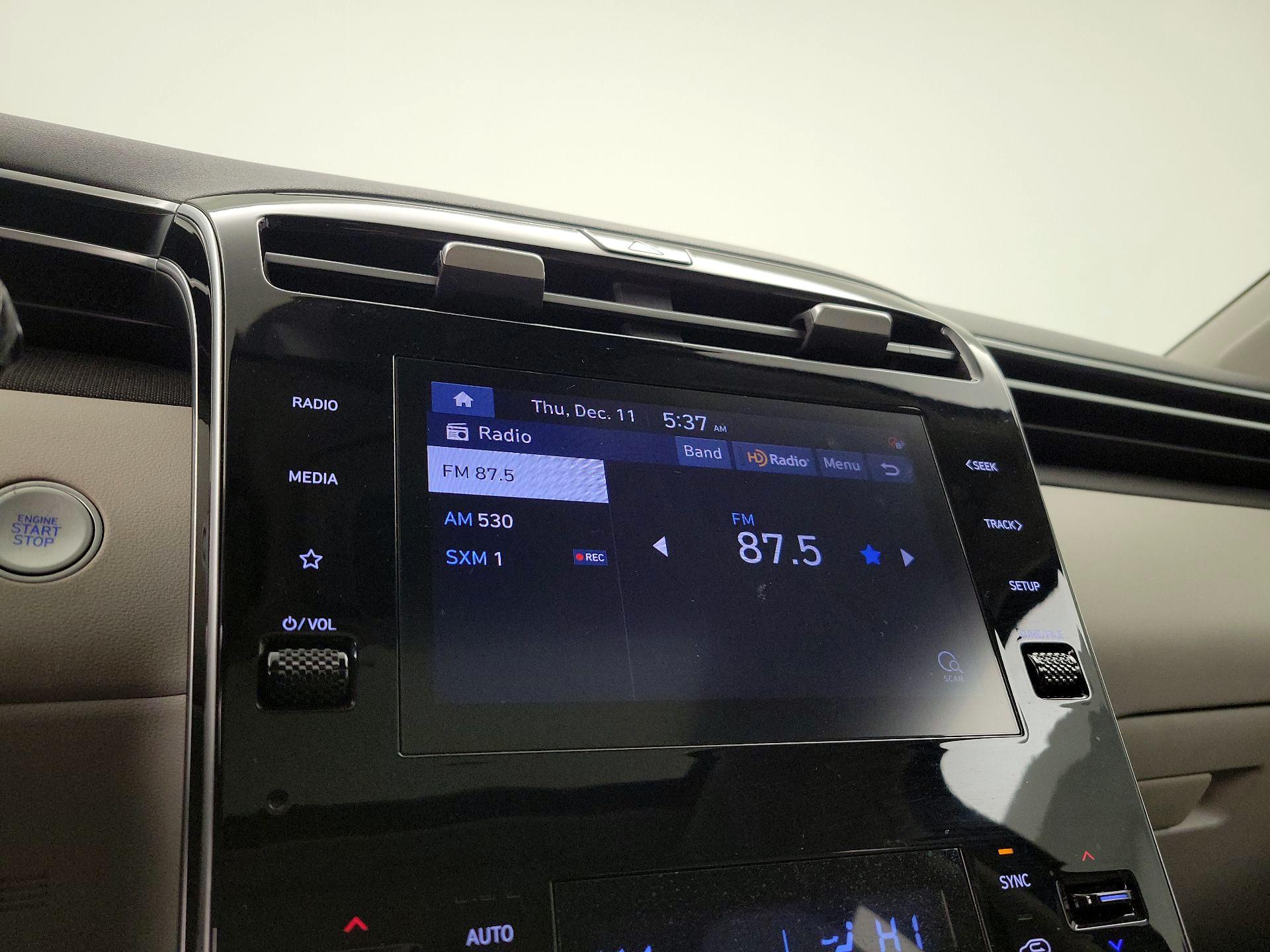 Thumbnail: 2022 Hyundai Tucson - 15