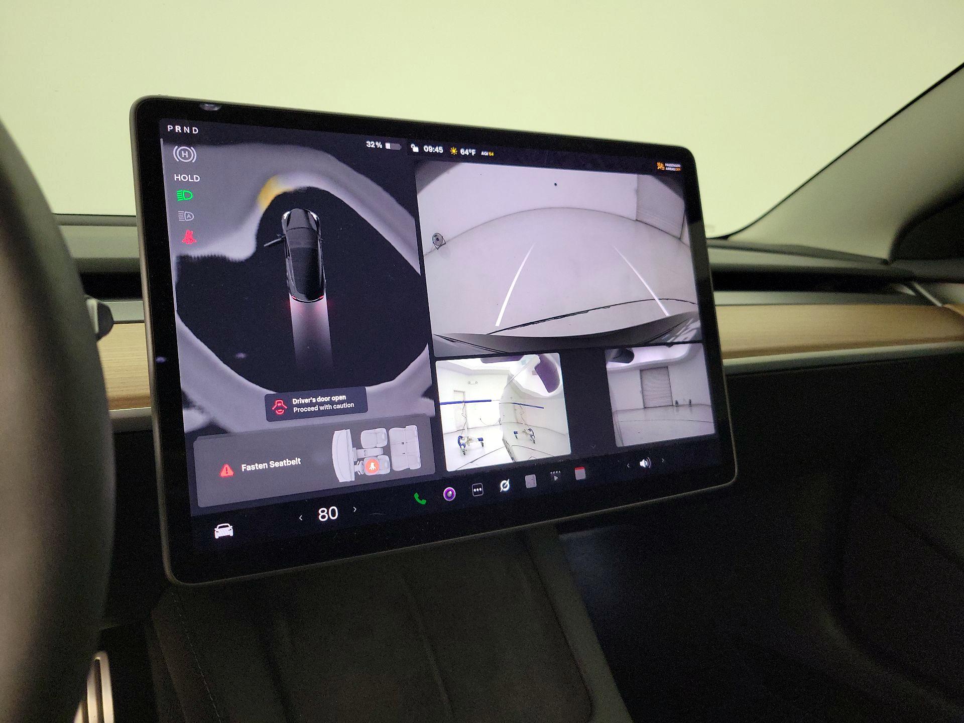 Thumbnail: 2023 Tesla Model 3 - 13