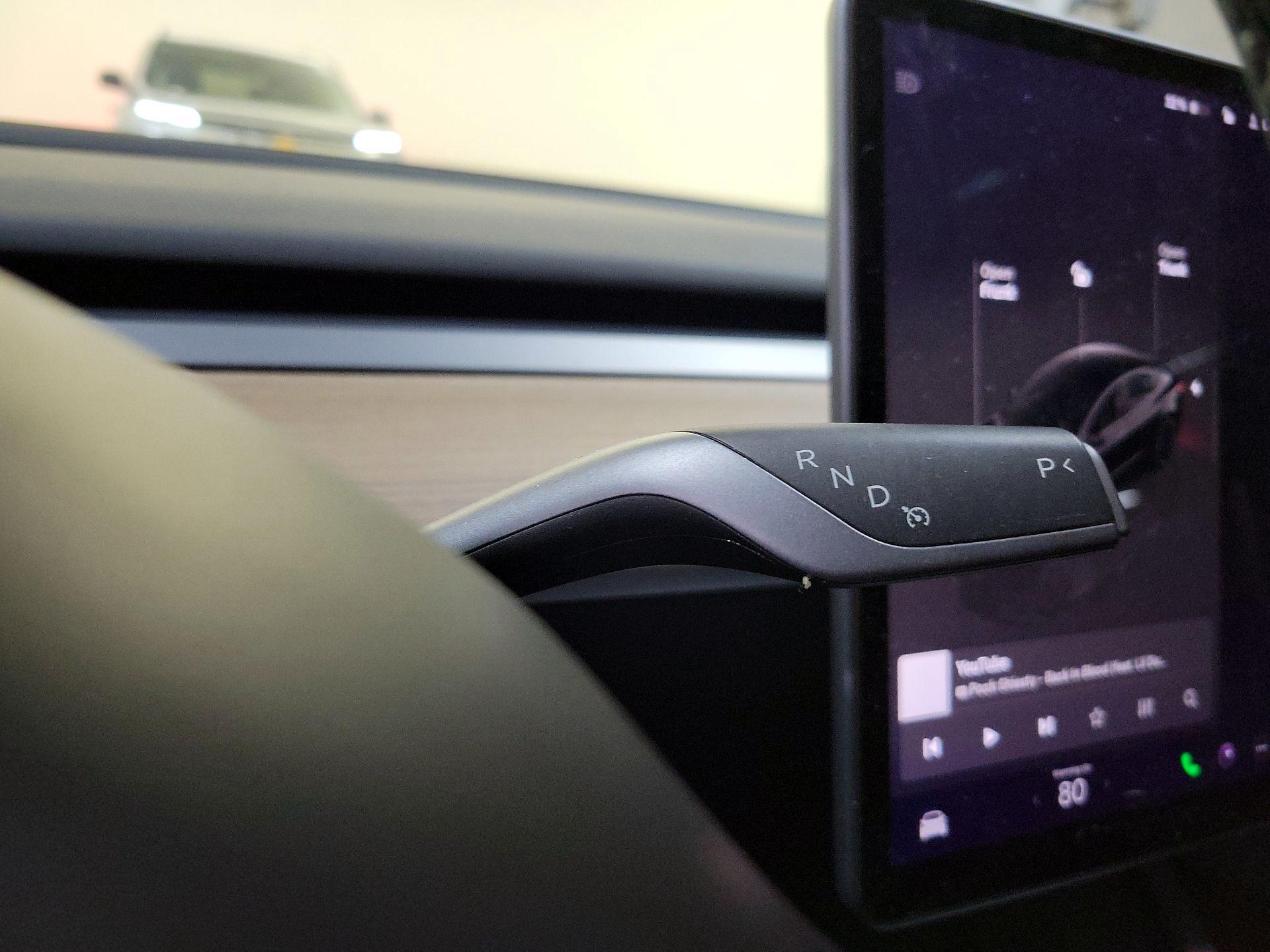 Thumbnail: 2023 Tesla Model 3 - 16