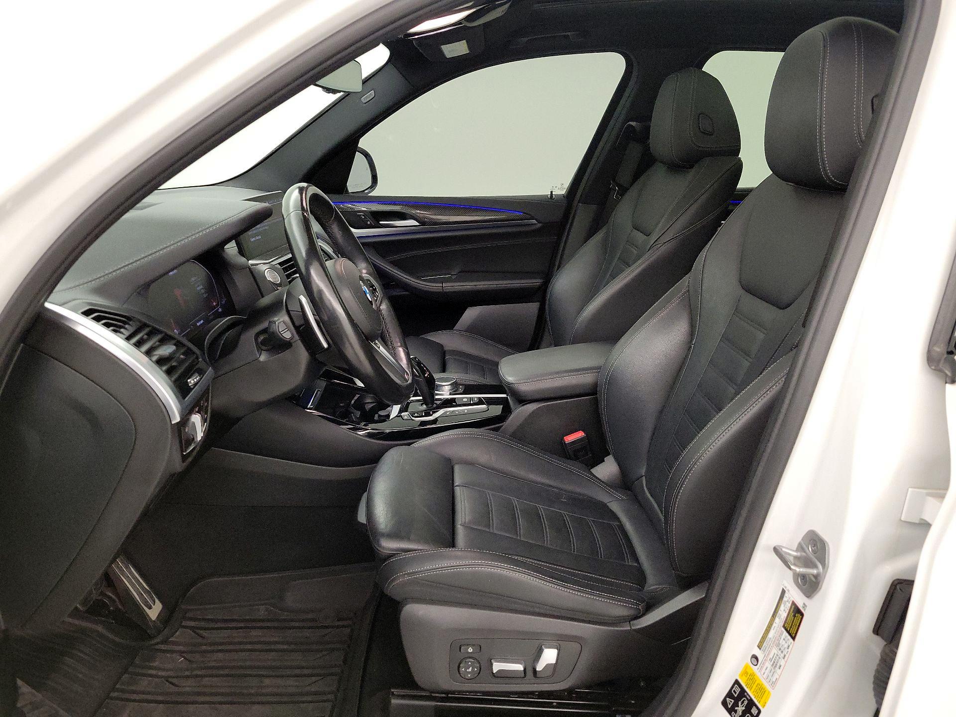 Thumbnail: 2021 BMW X3 - 11