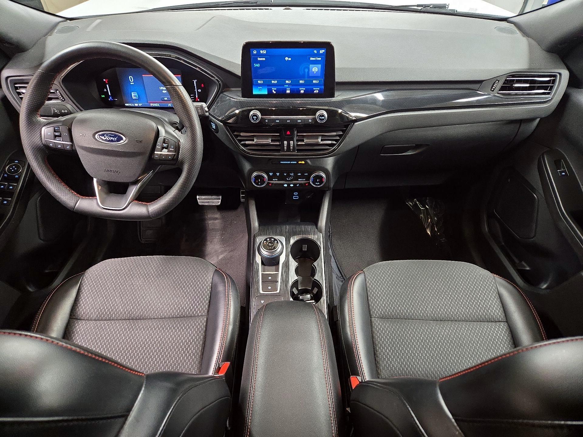 Thumbnail: 2023 Ford Escape - 9