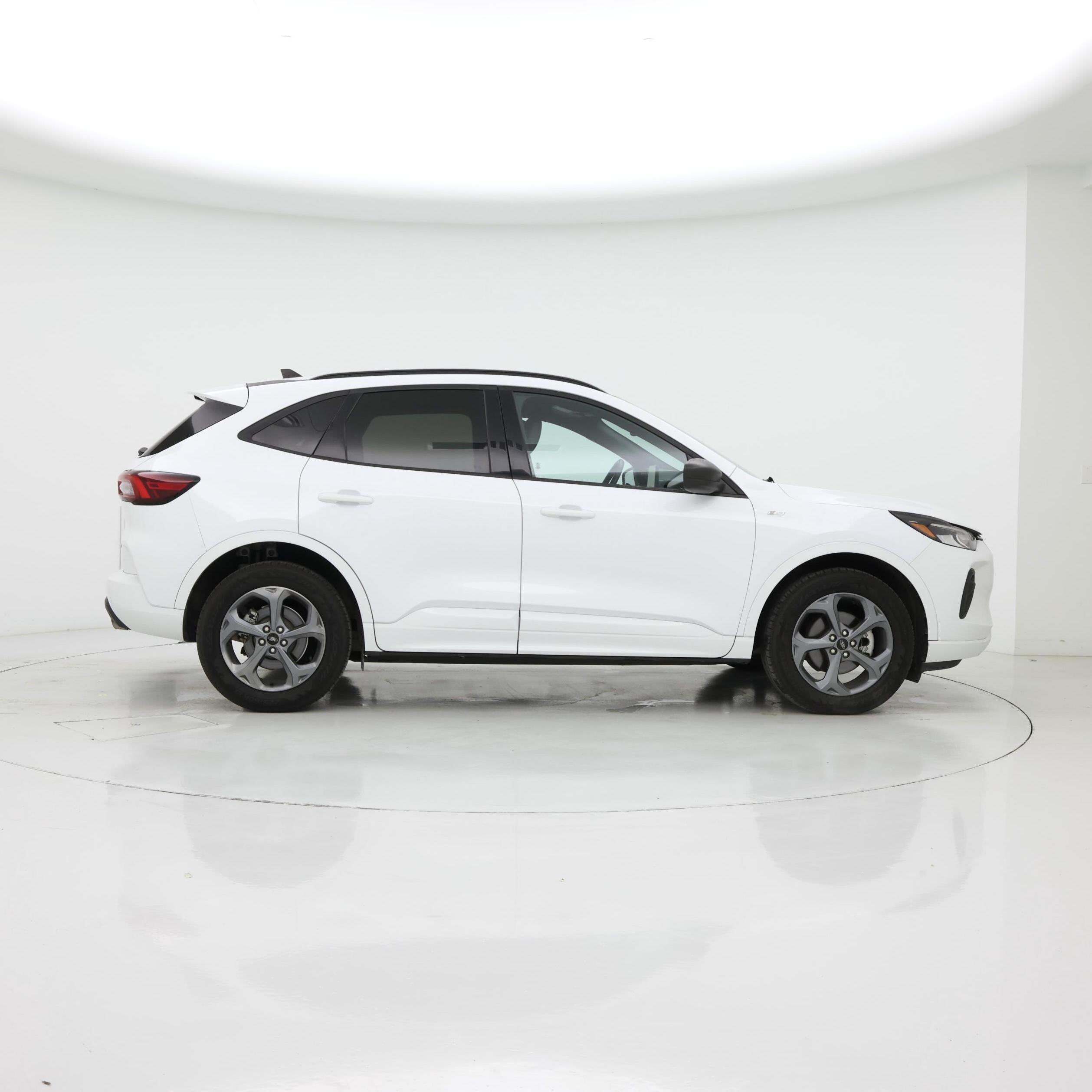 Thumbnail: 2023 Ford Escape - 7