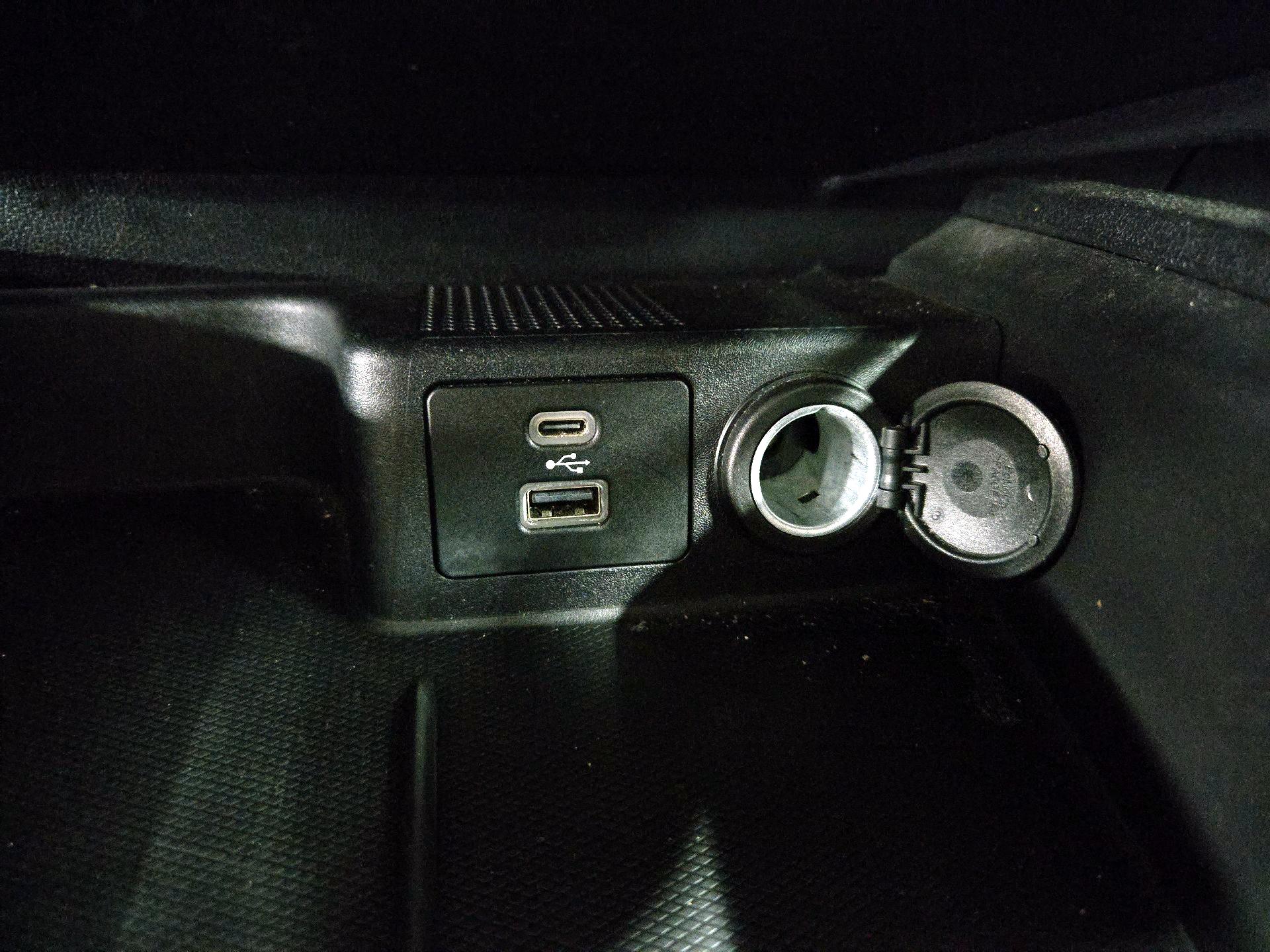 Thumbnail: 2023 Ford Escape - 18