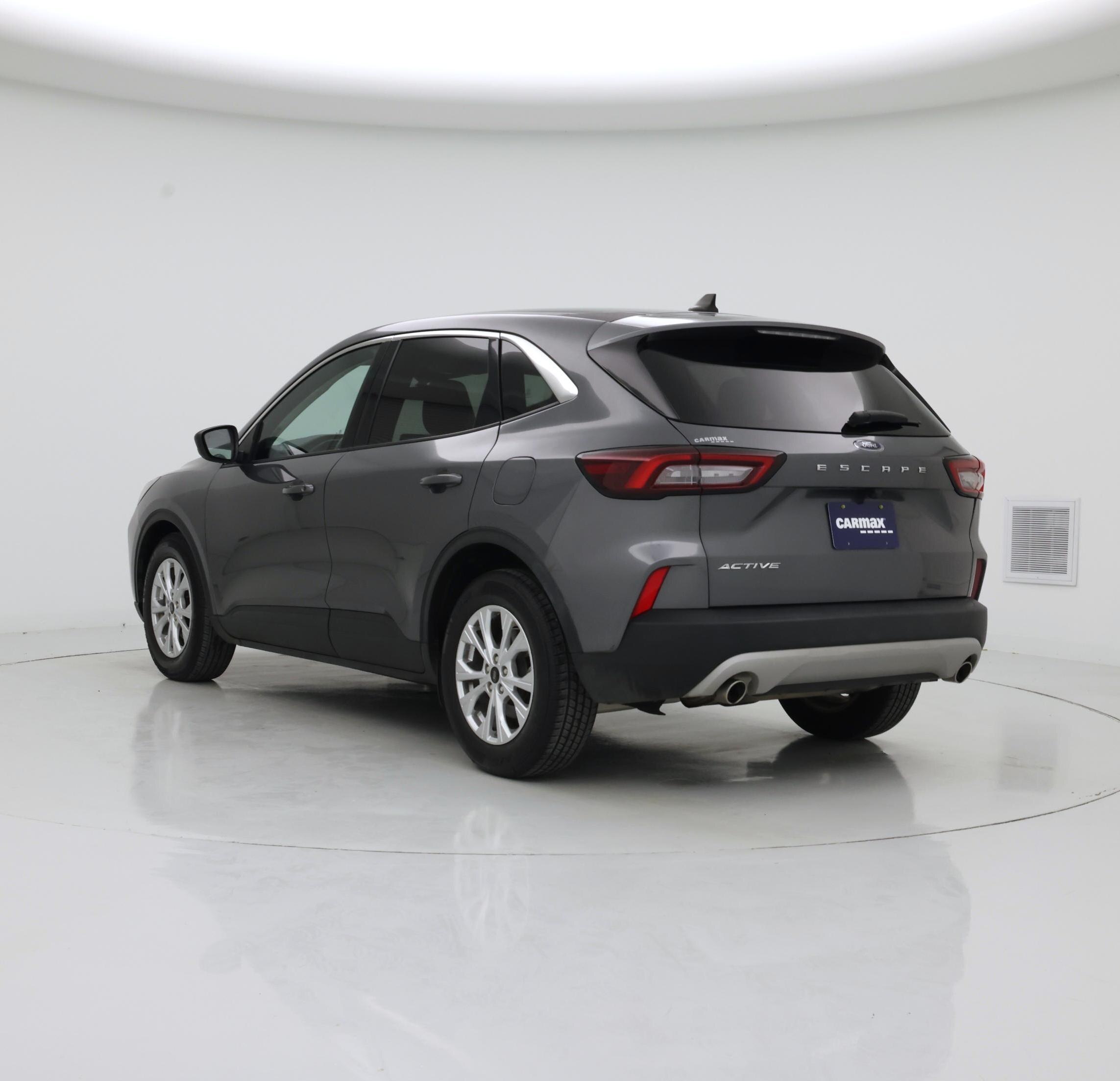 Thumbnail: 2023 Ford Escape - 2