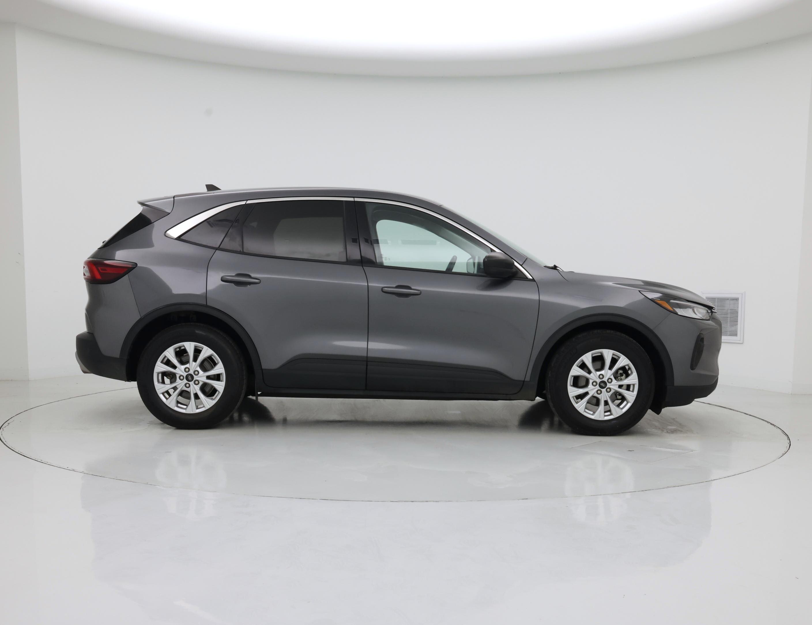 Thumbnail: 2023 Ford Escape - 7