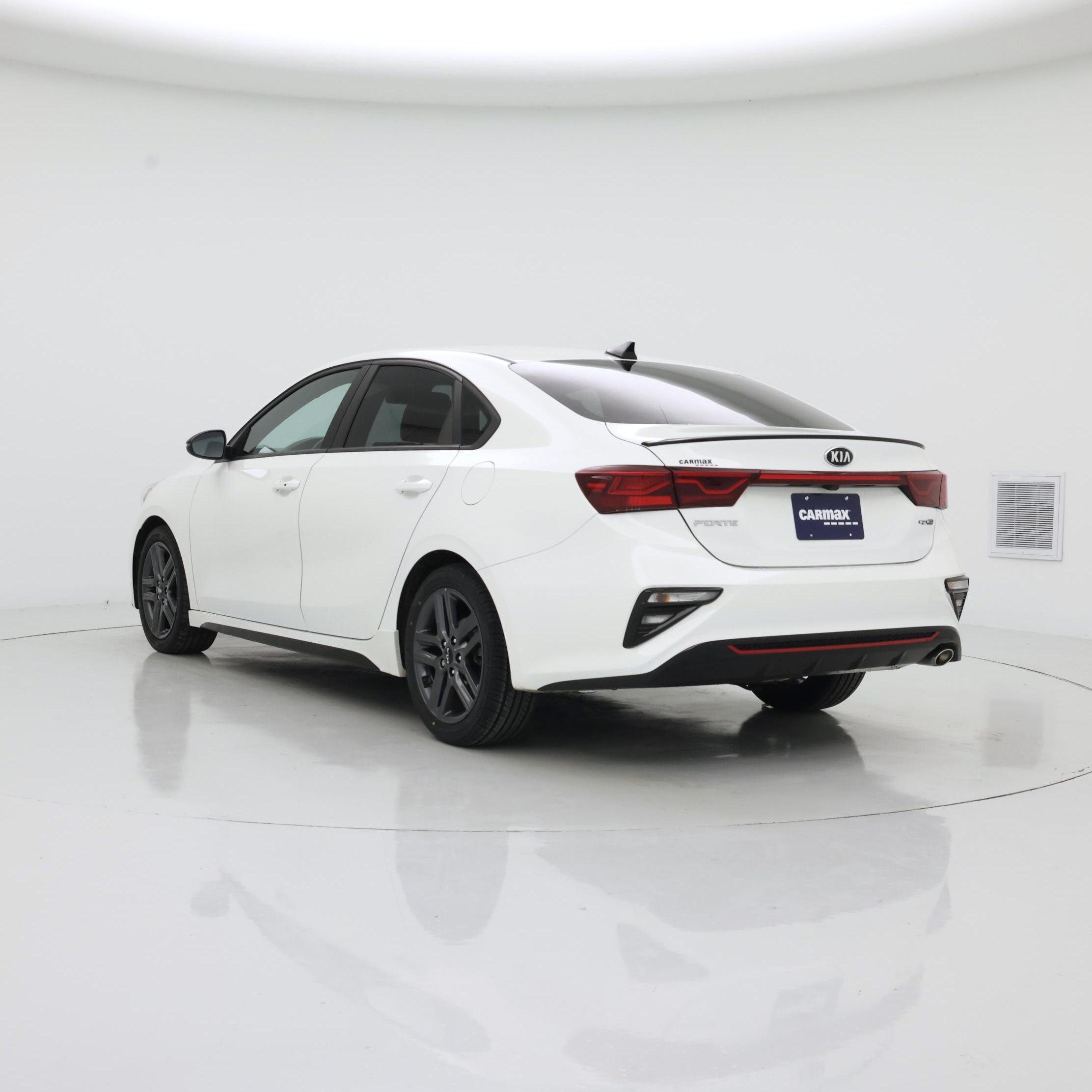 Thumbnail: 2021 Kia Forte - 2