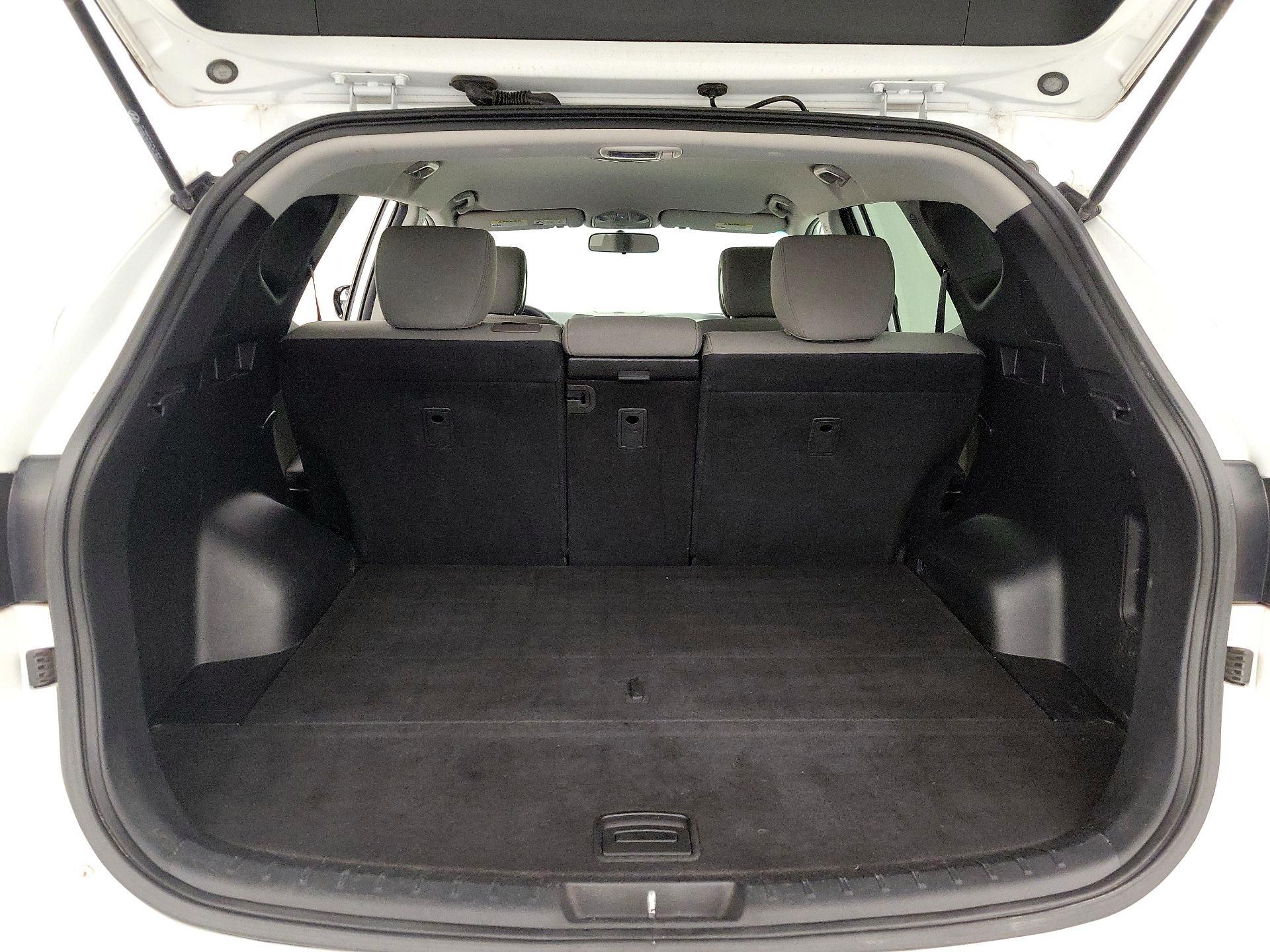 Thumbnail: 2017 Hyundai Santa Fe - 19