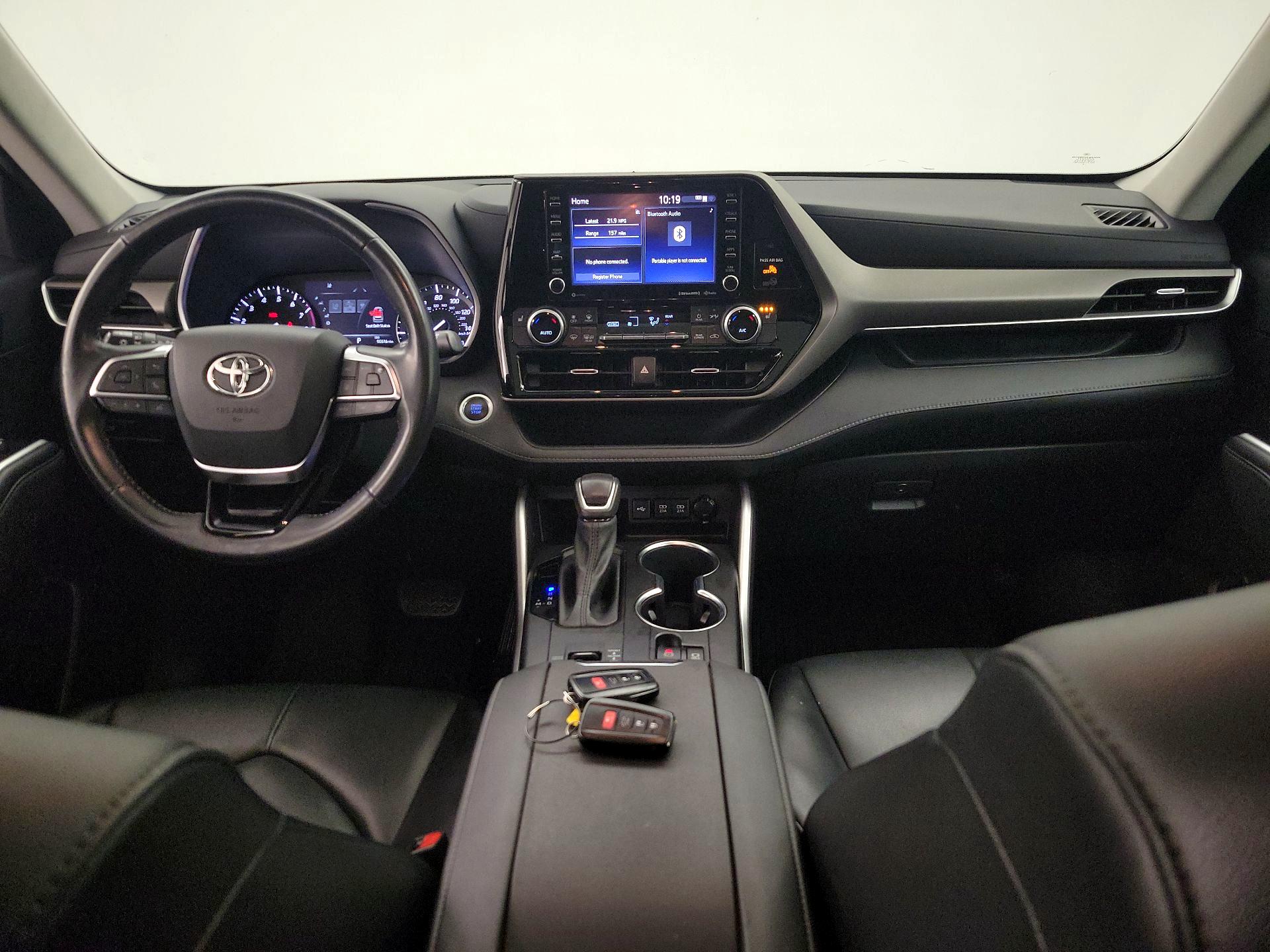 Thumbnail: 2021 Toyota Highlander - 9