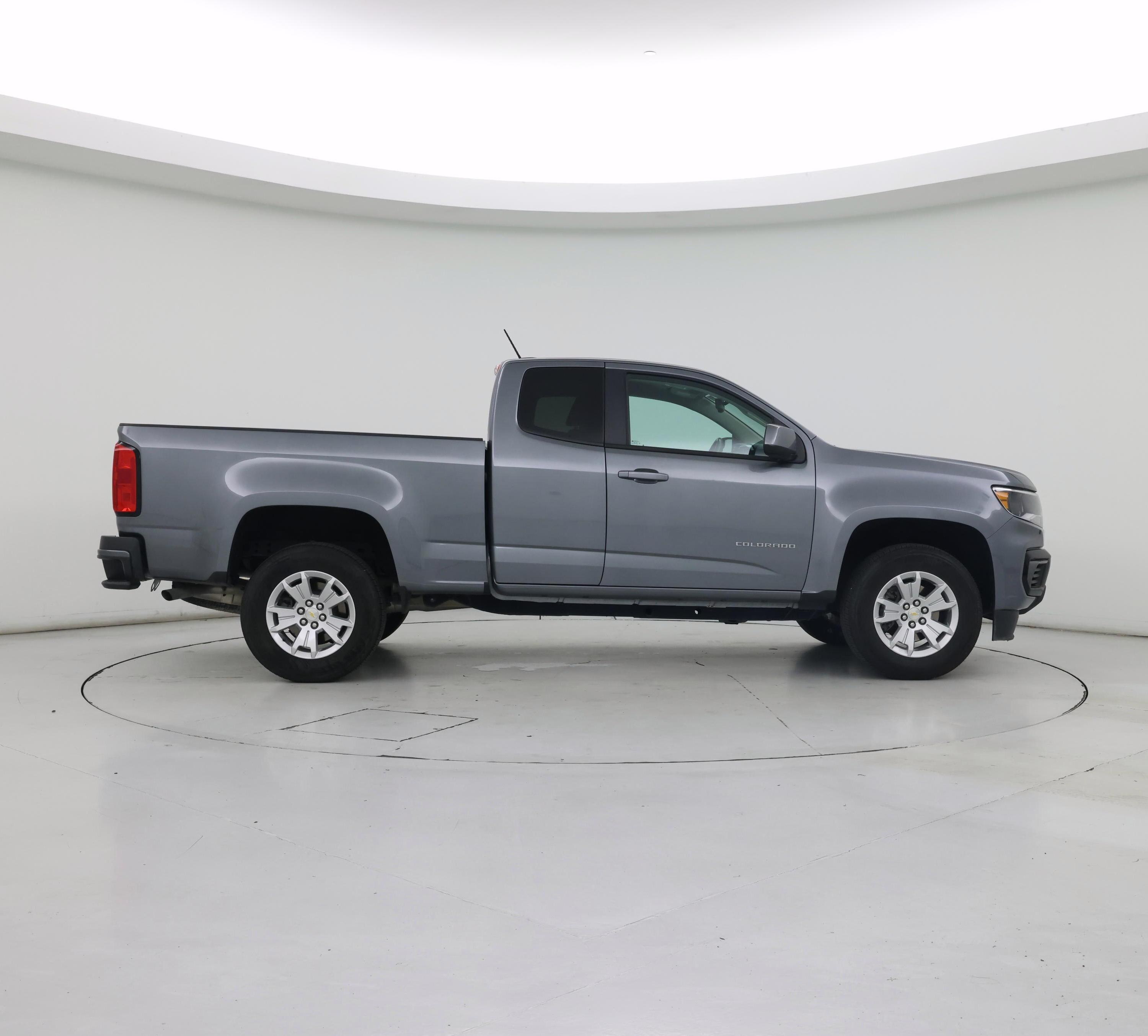 Thumbnail: 2022 Chevrolet Colorado - 7