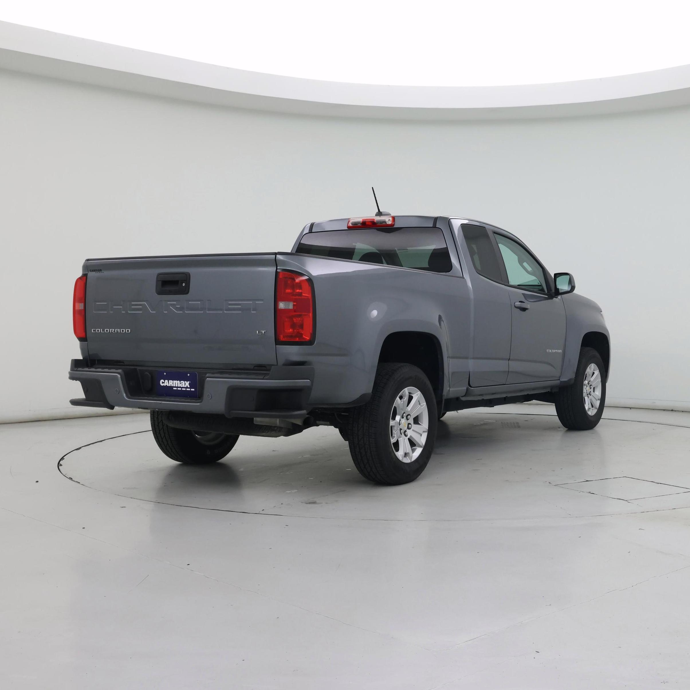 Thumbnail: 2022 Chevrolet Colorado - 8