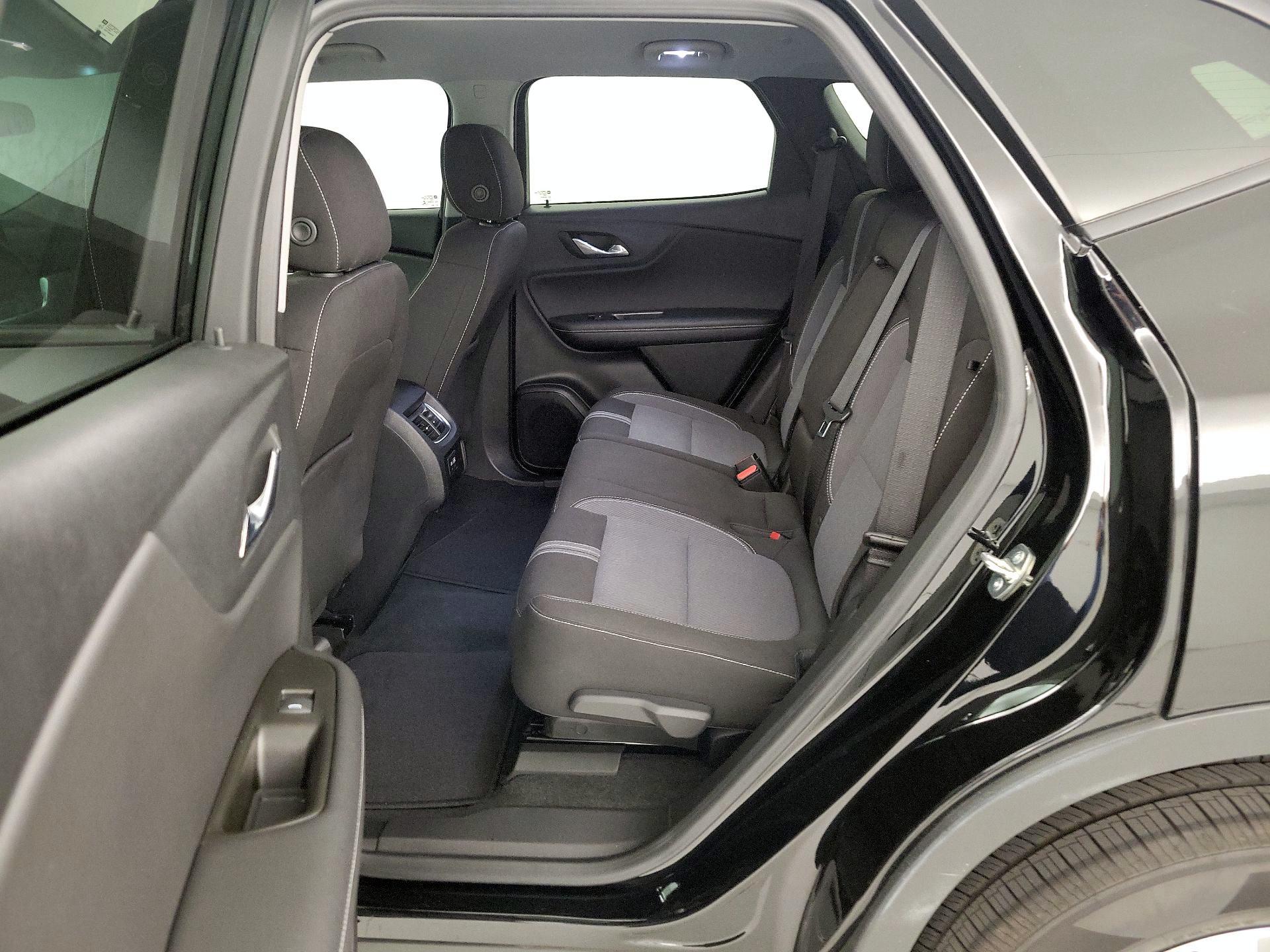 Thumbnail: 2023 Chevrolet Blazer - 19