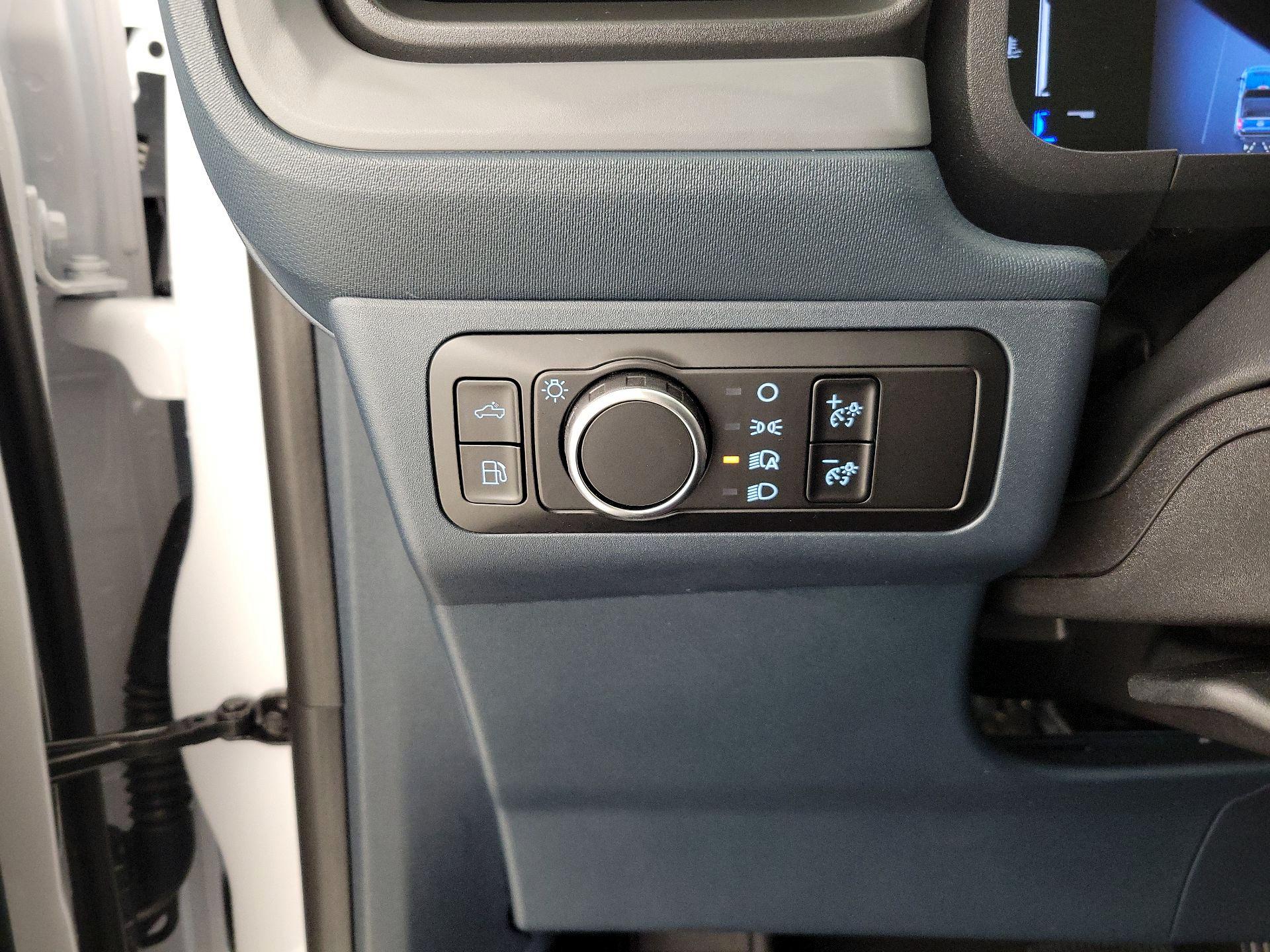 Thumbnail: 2025 Ford Maverick - 13