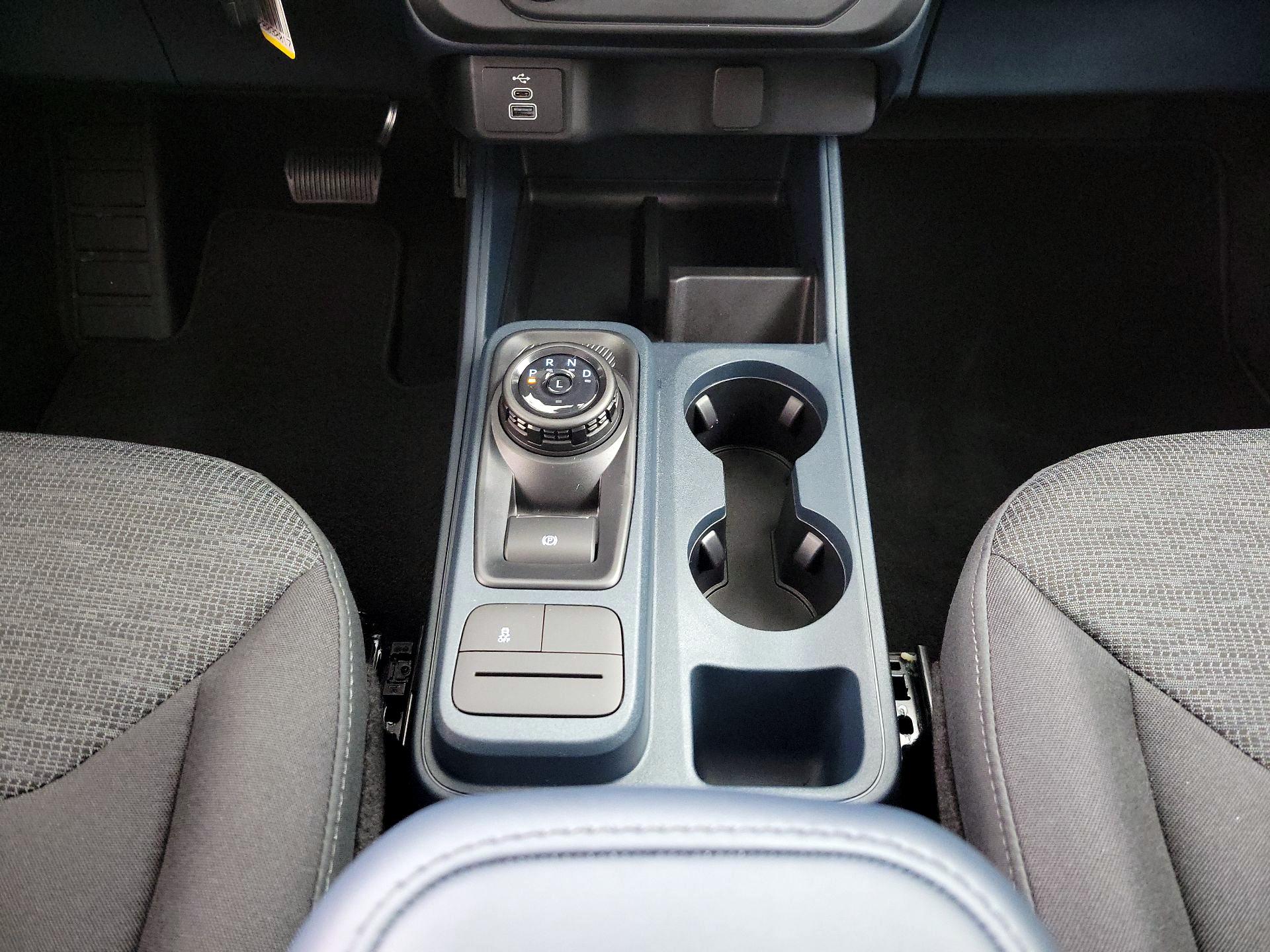 Thumbnail: 2025 Ford Maverick - 17