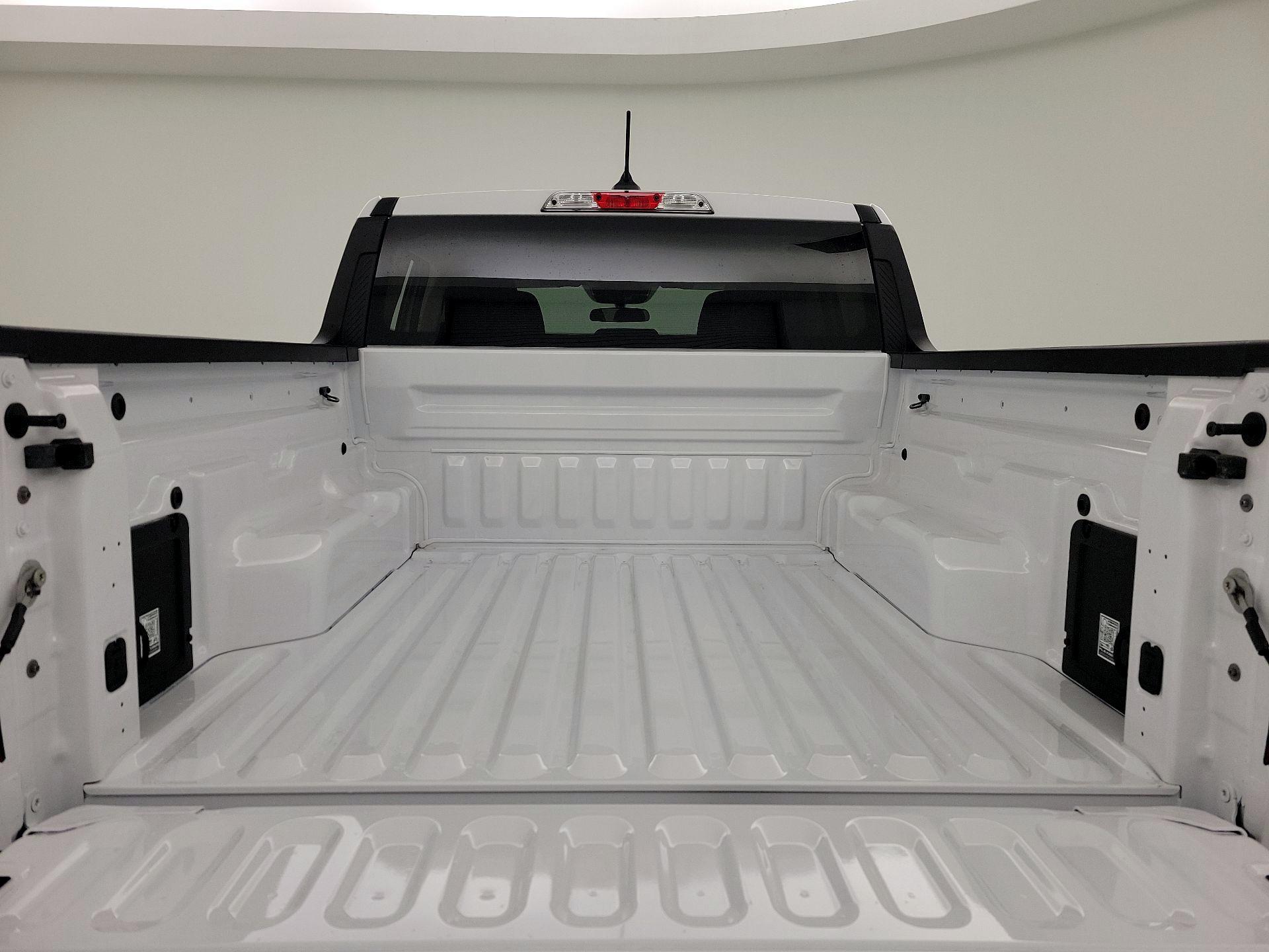 Thumbnail: 2025 Ford Maverick - 19