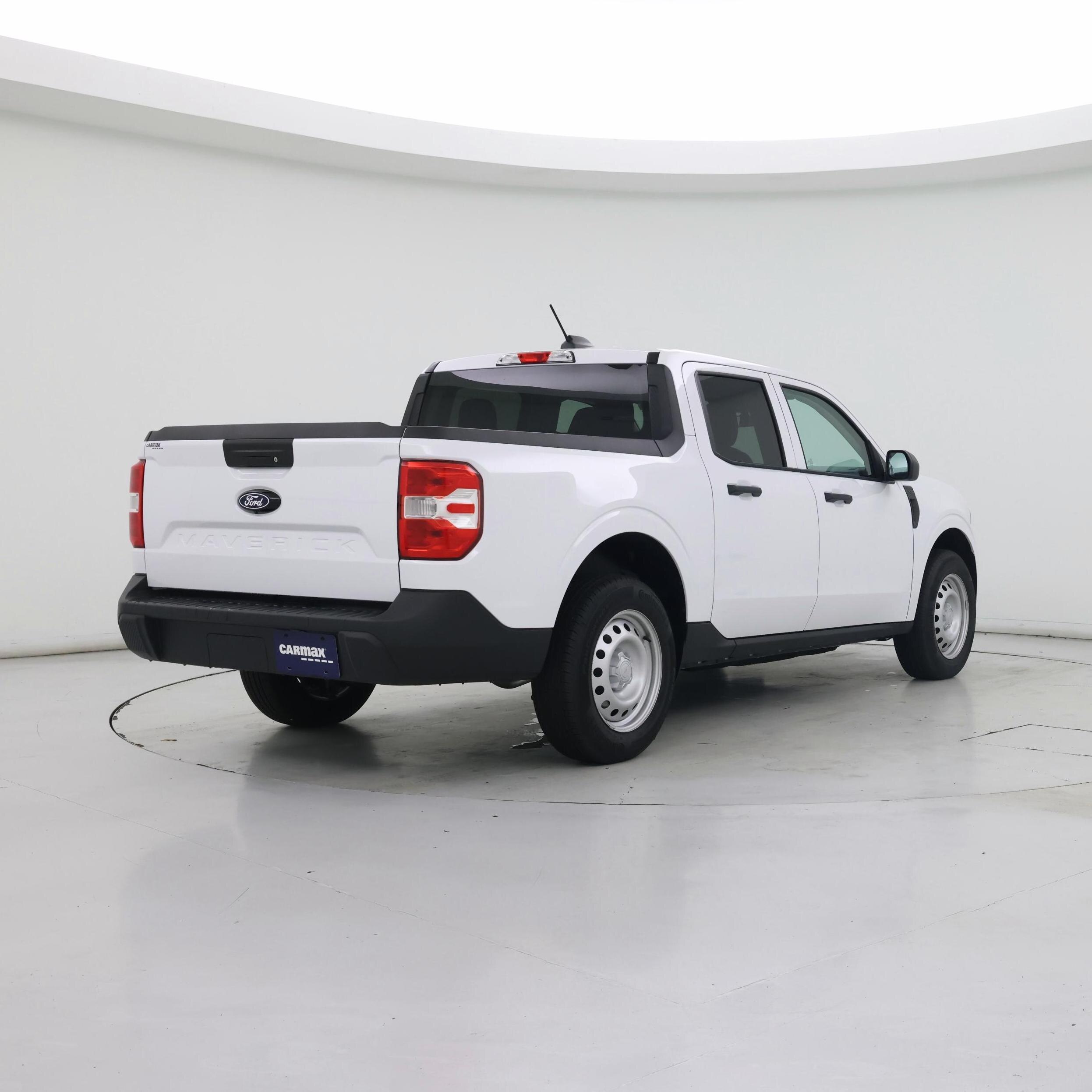 Thumbnail: 2025 Ford Maverick - 8