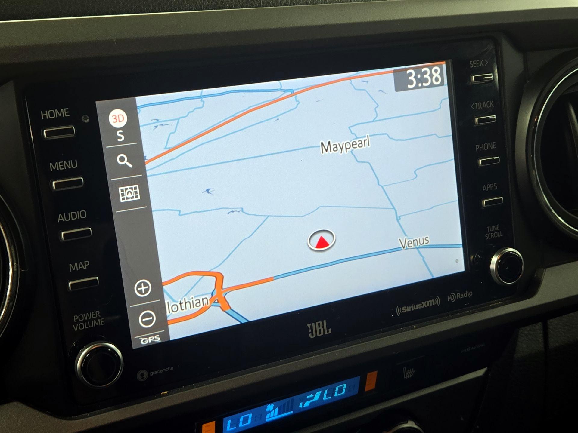 Thumbnail: 2021 Toyota Tacoma - 14