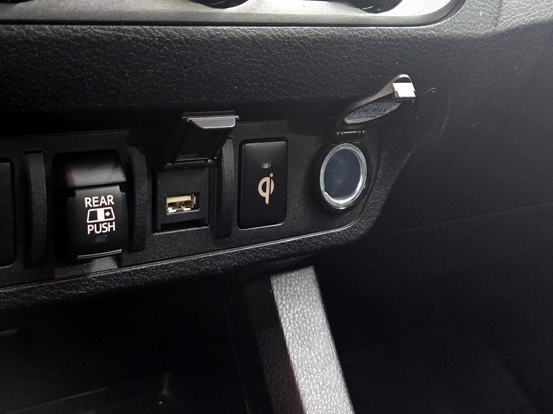 Thumbnail: 2021 Toyota Tacoma - 19